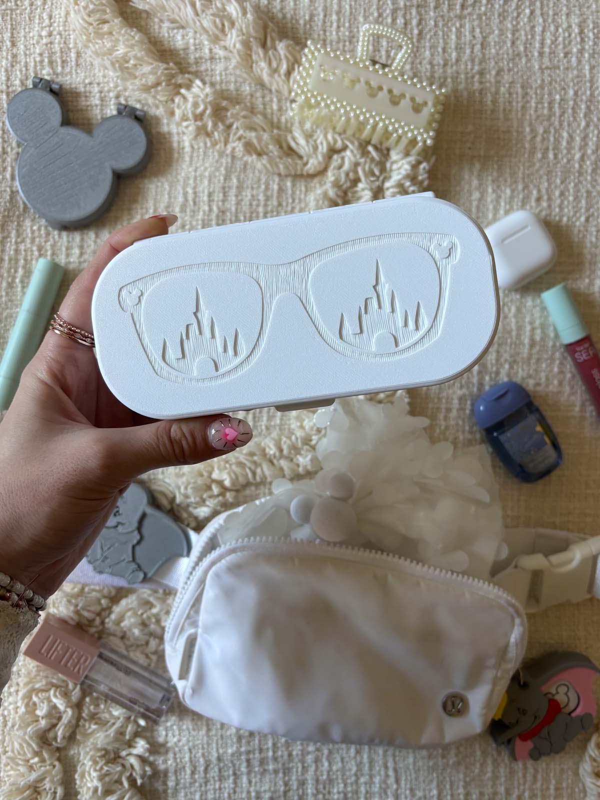 Sunnie Sight White Glasses Case