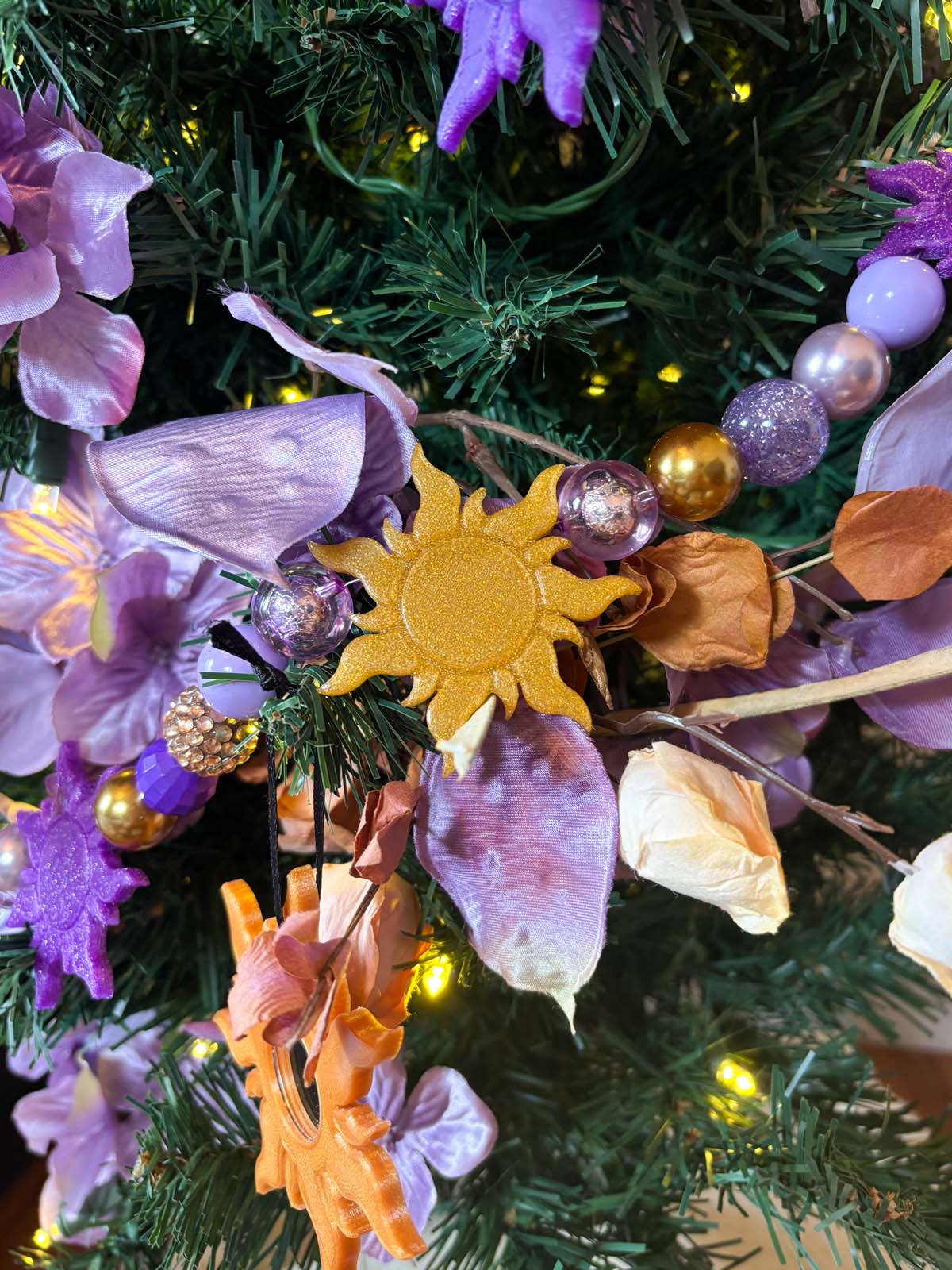 Lost Princess Character Garland