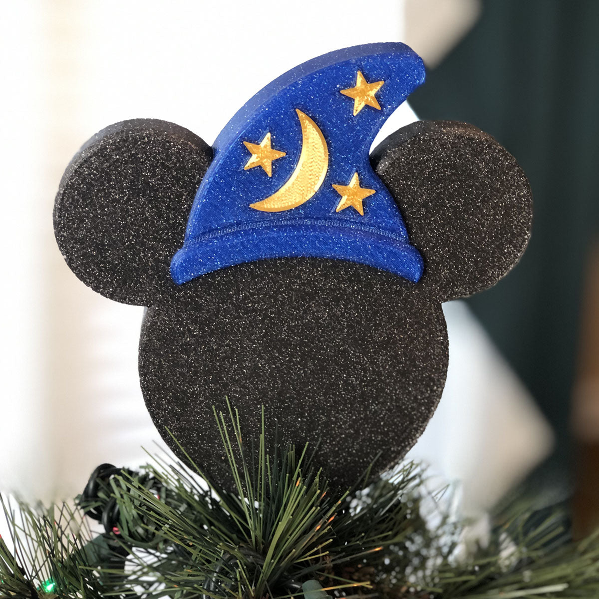 Christmas Tree Topper - Classic Icon with Hat