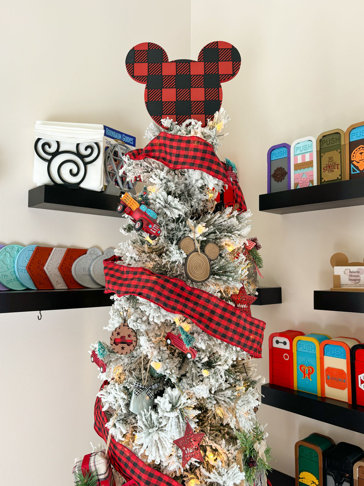 Buffalo Plaid Christmas Tree Topper