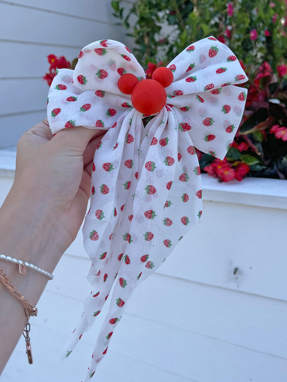 Do As Dreamers Do Hair Bow - Pattern & Lace