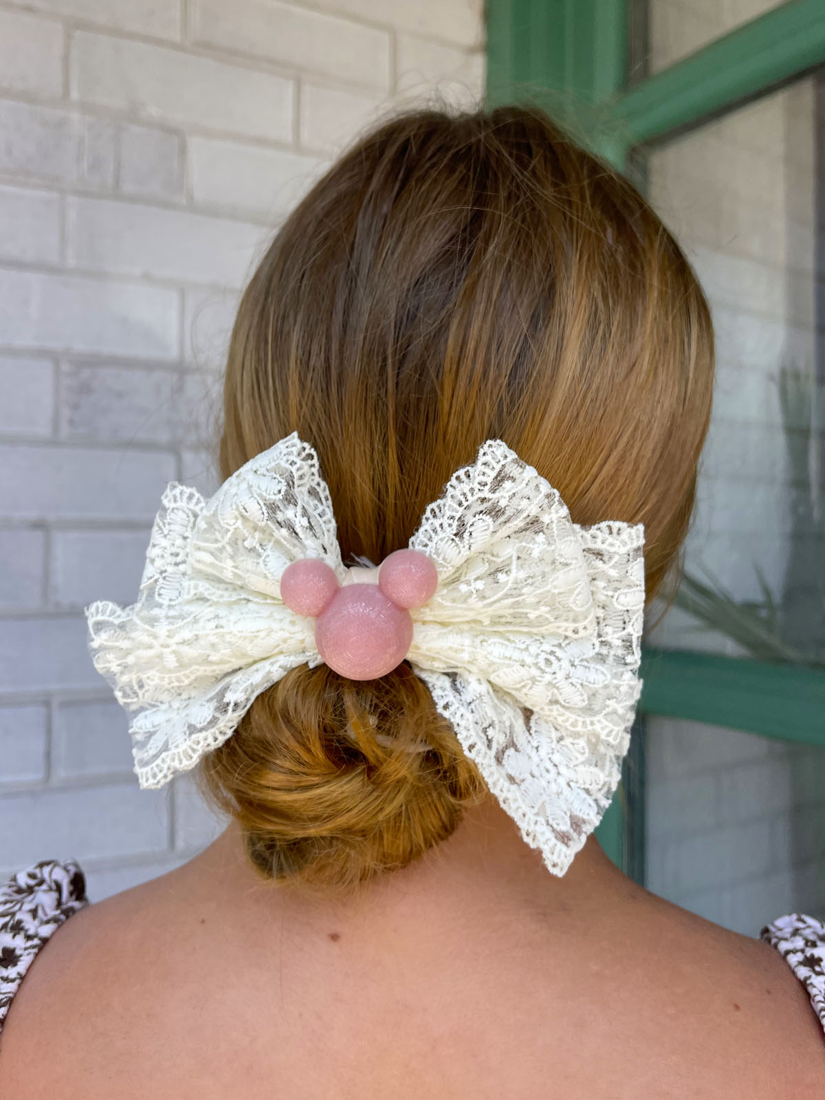 Do As Dreamers Do Hair Bow - Pattern & Lace