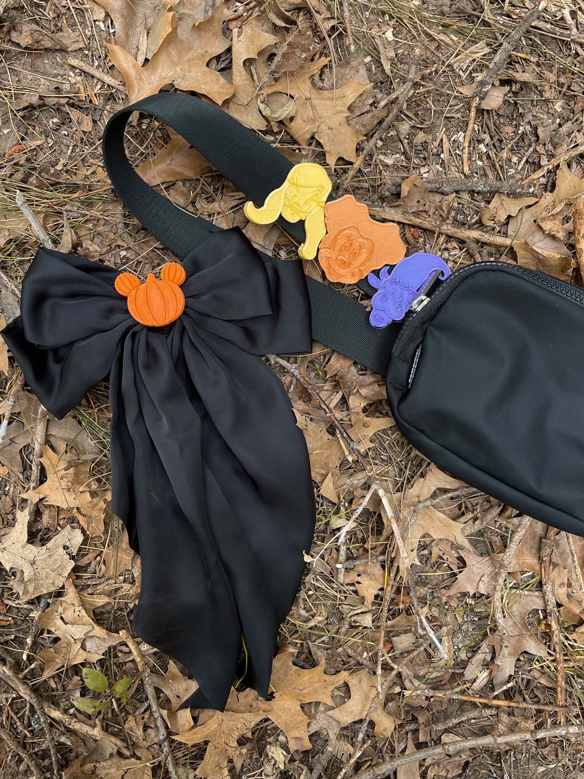 Do As Dreamers Do Hair Bow - Halloween & Fall