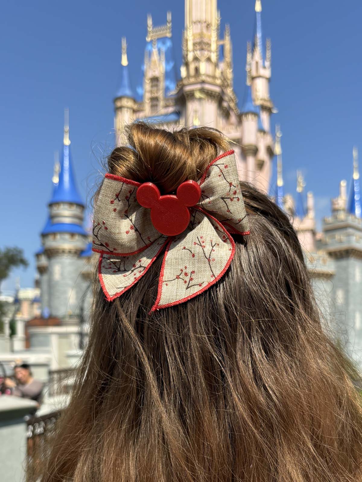 Do As Dreamers Do Burlap Berries Hair Bow