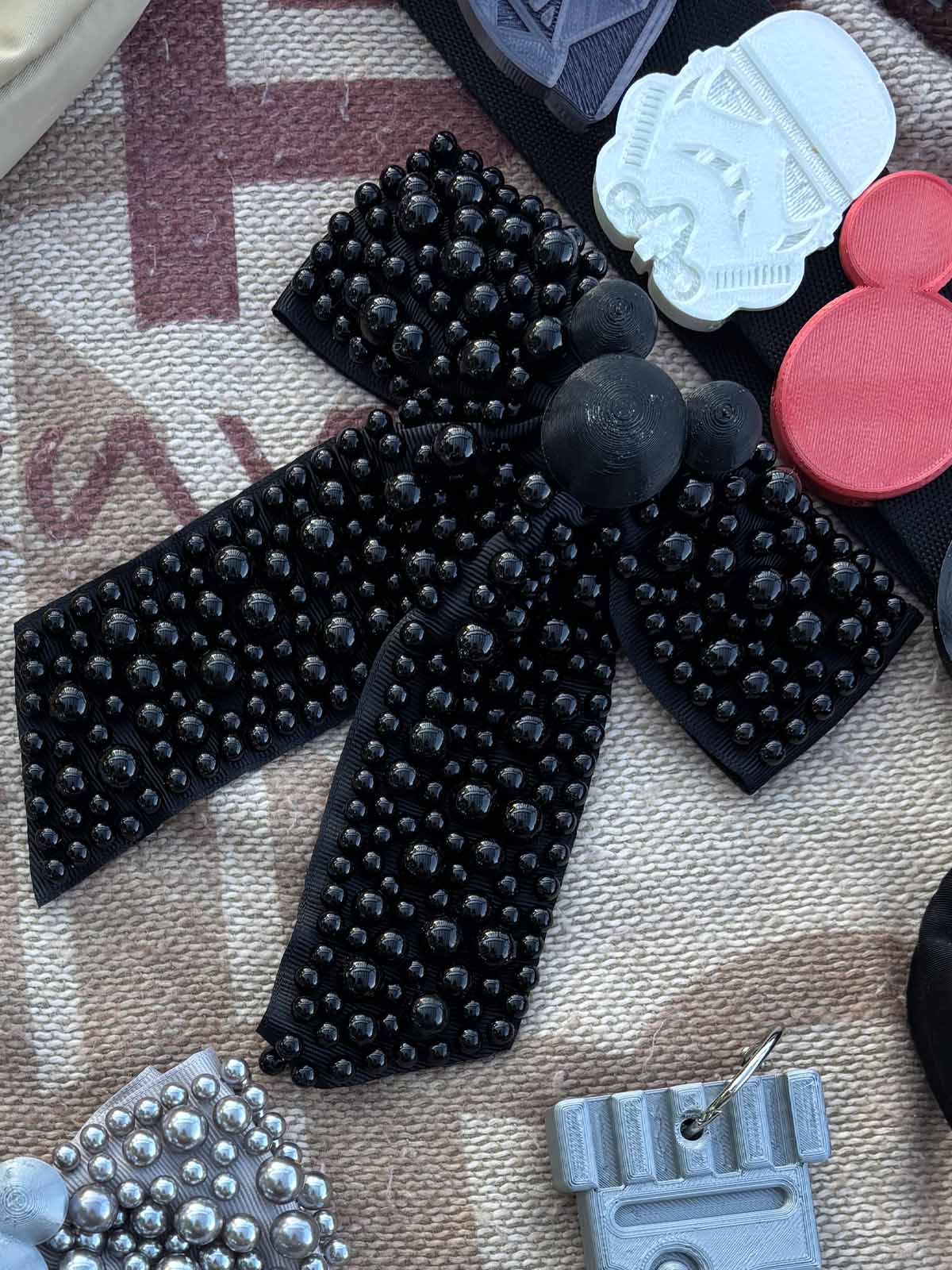 Do As Dreamers Do Black Pearly Princess Bow