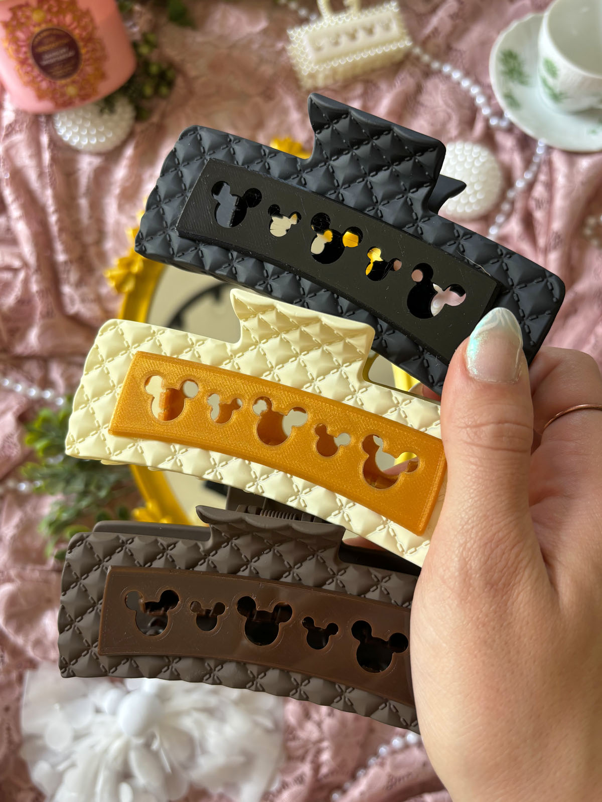 Do As Dreamers Do Brown Extra Large Claw Clip