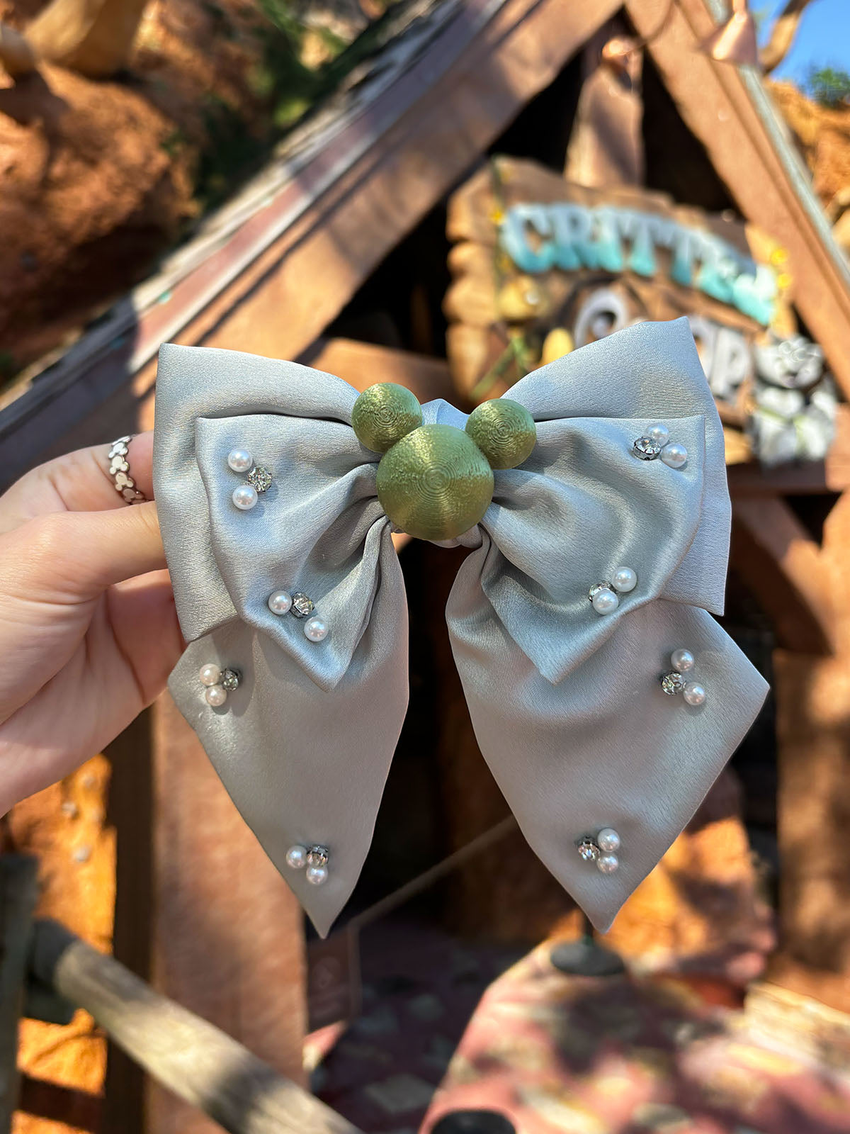 Do As Dreamers Do Bayou Princess Hair Bow