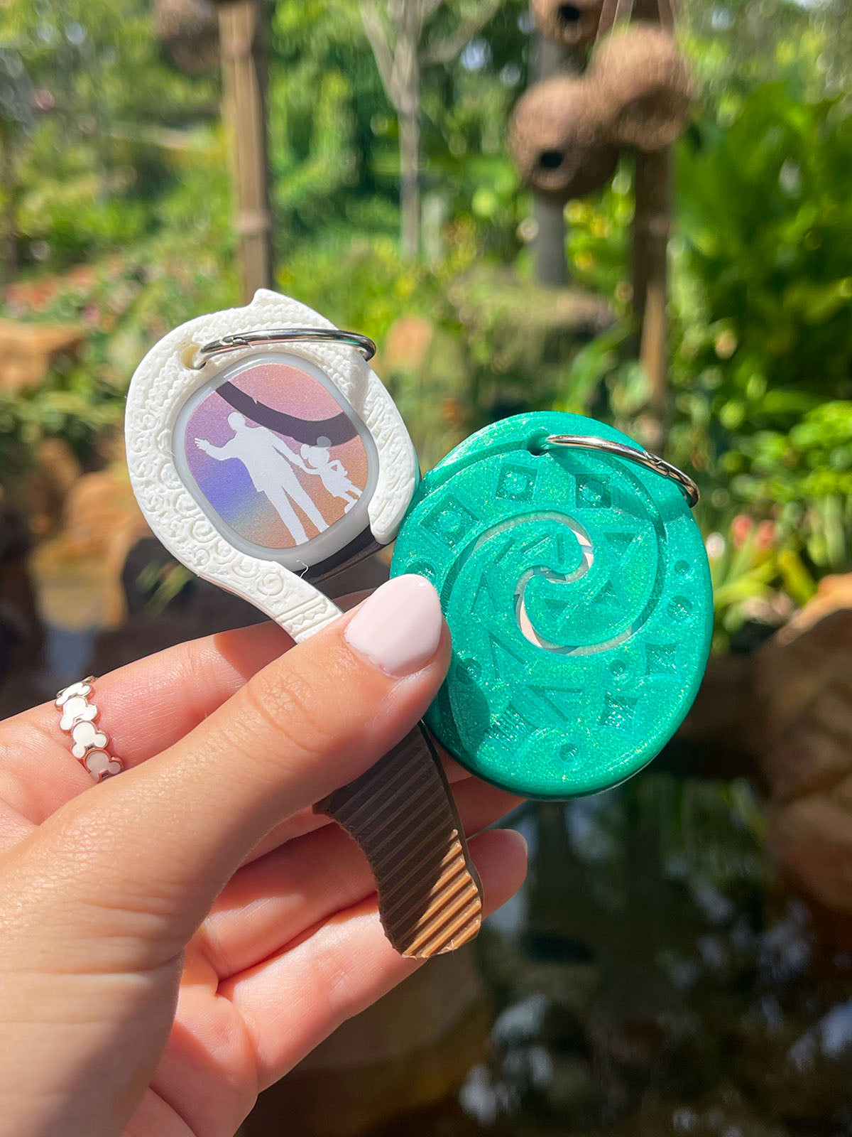 Magic Fish Hook Magic Band Buddy