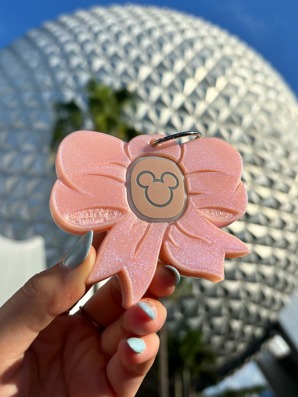 Pink Bow or Blue Bow Magic Band Buddy