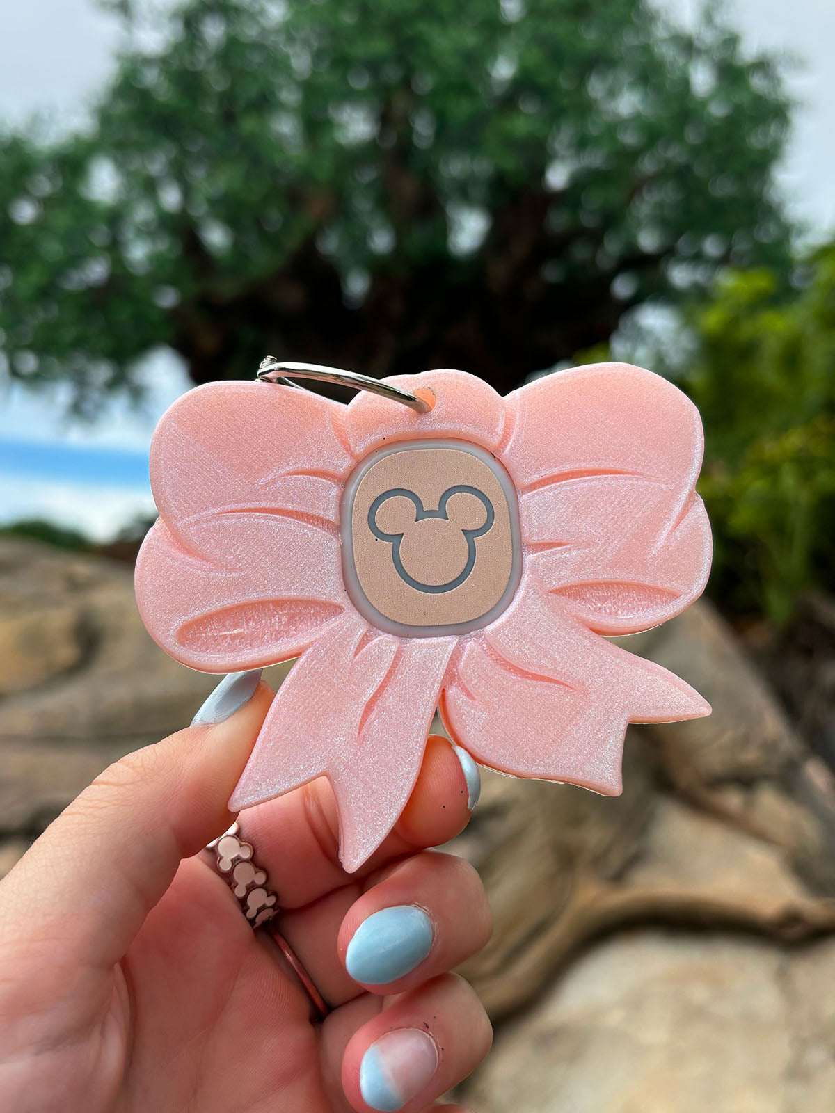 Pink Bow or Blue Bow Magic Band Buddy