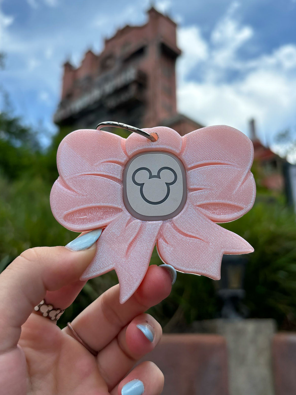 Pink Bow or Blue Bow Magic Band Buddy