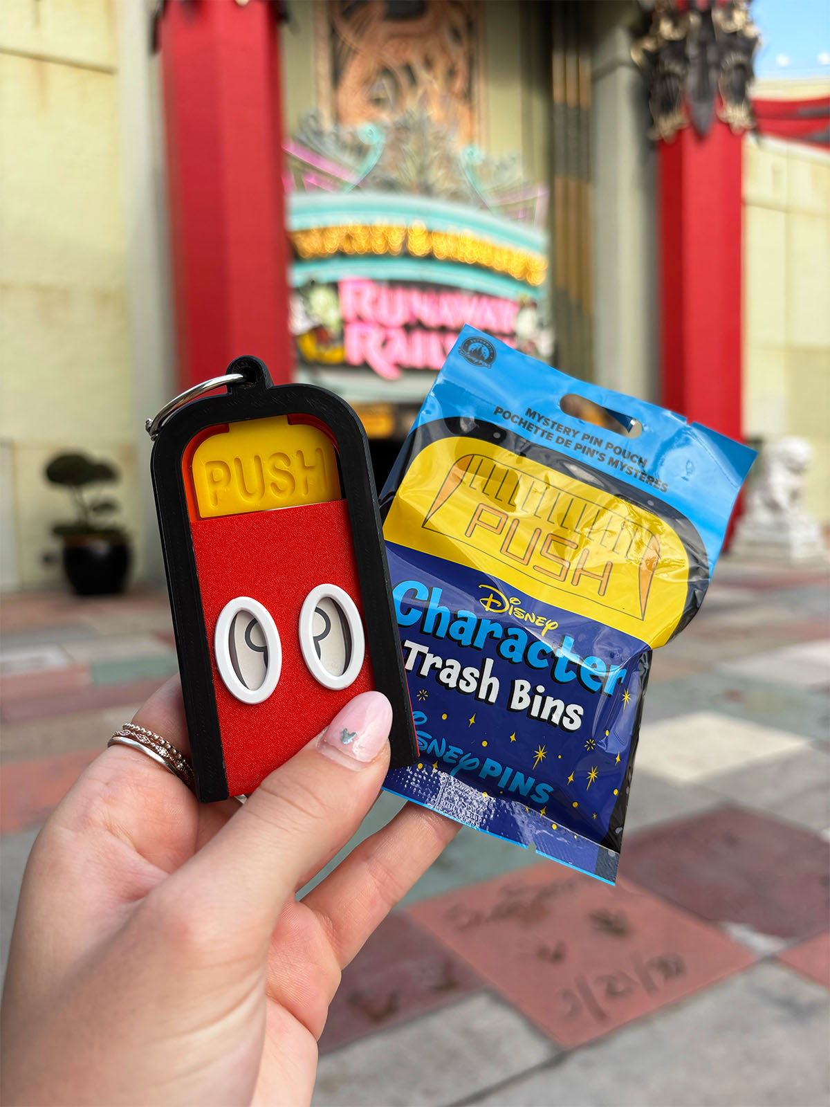 Mouse Trash Can Magic Band Buddy