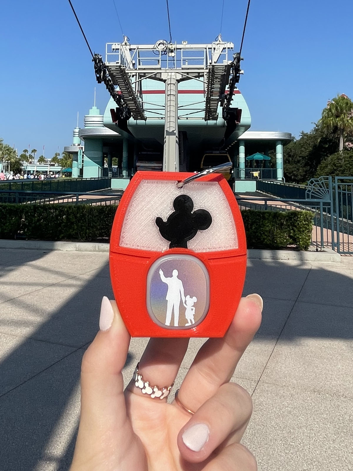 Skyliner Magic Band Buddy