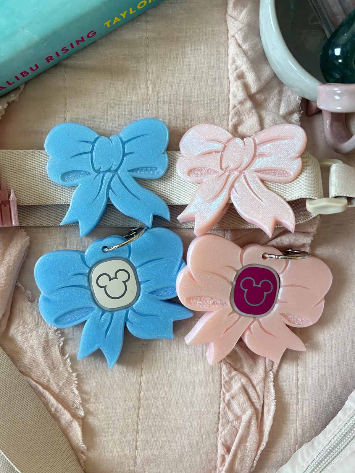 Pink Bow or Blue Bow Magic Band Buddy