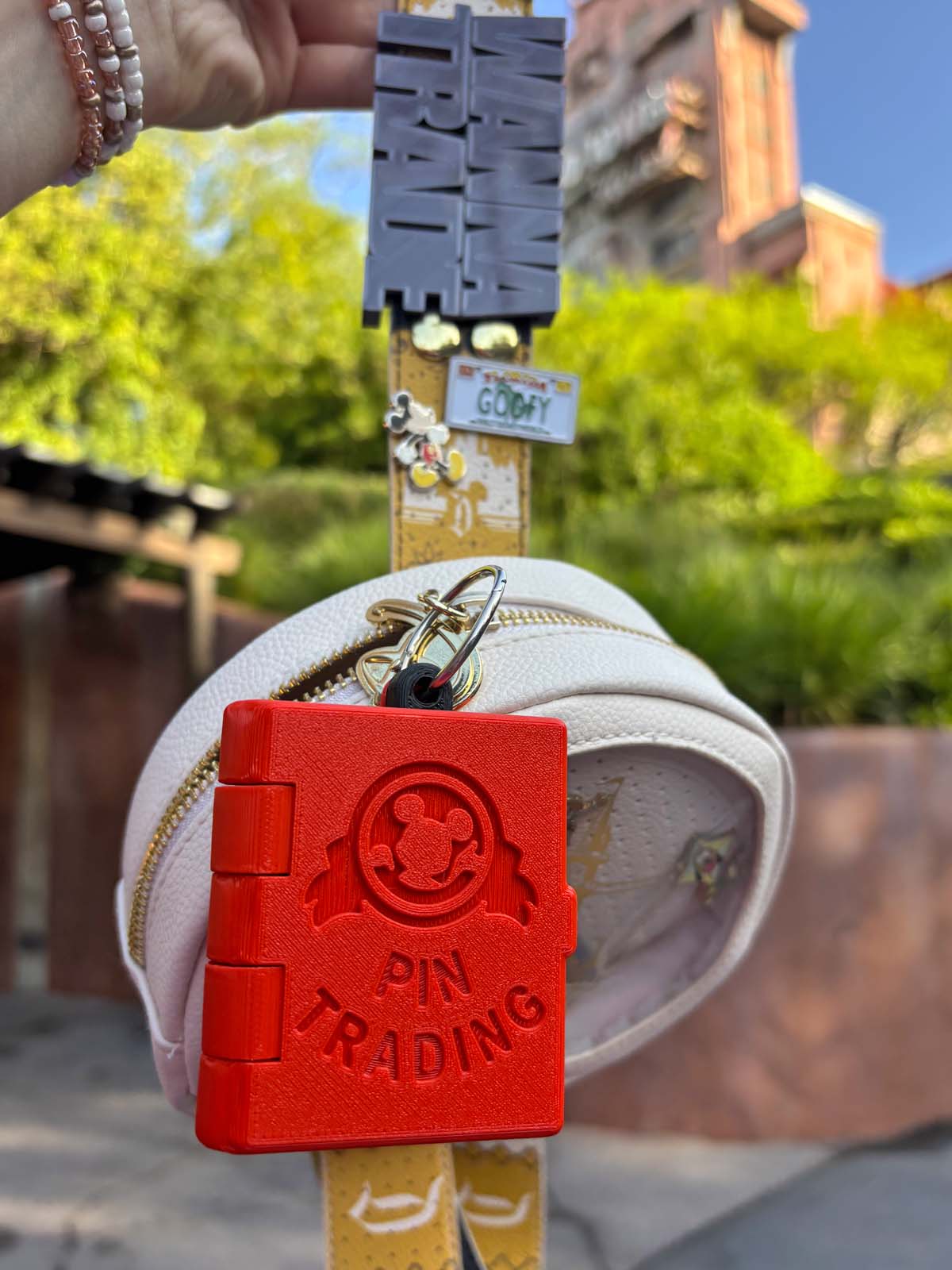 Pin Trading Book Magic Band Buddy