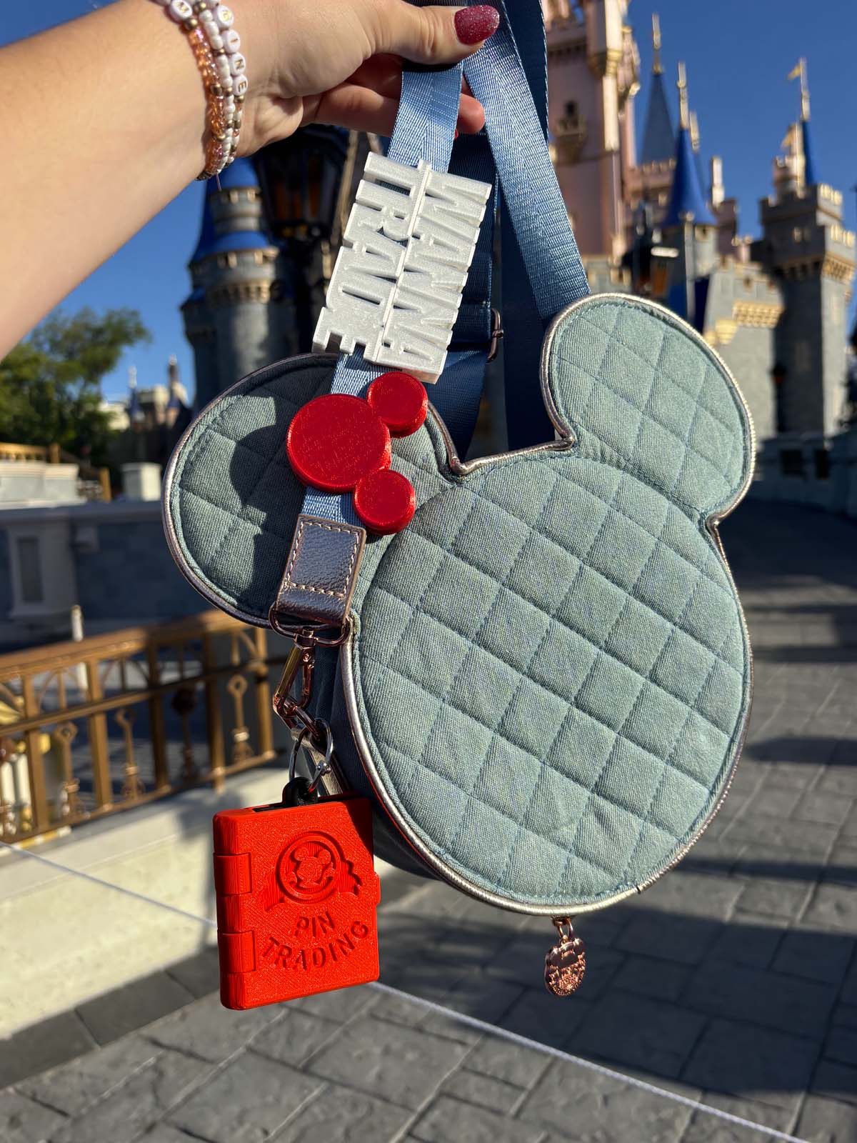 Pin Trading Book Magic Band Buddy