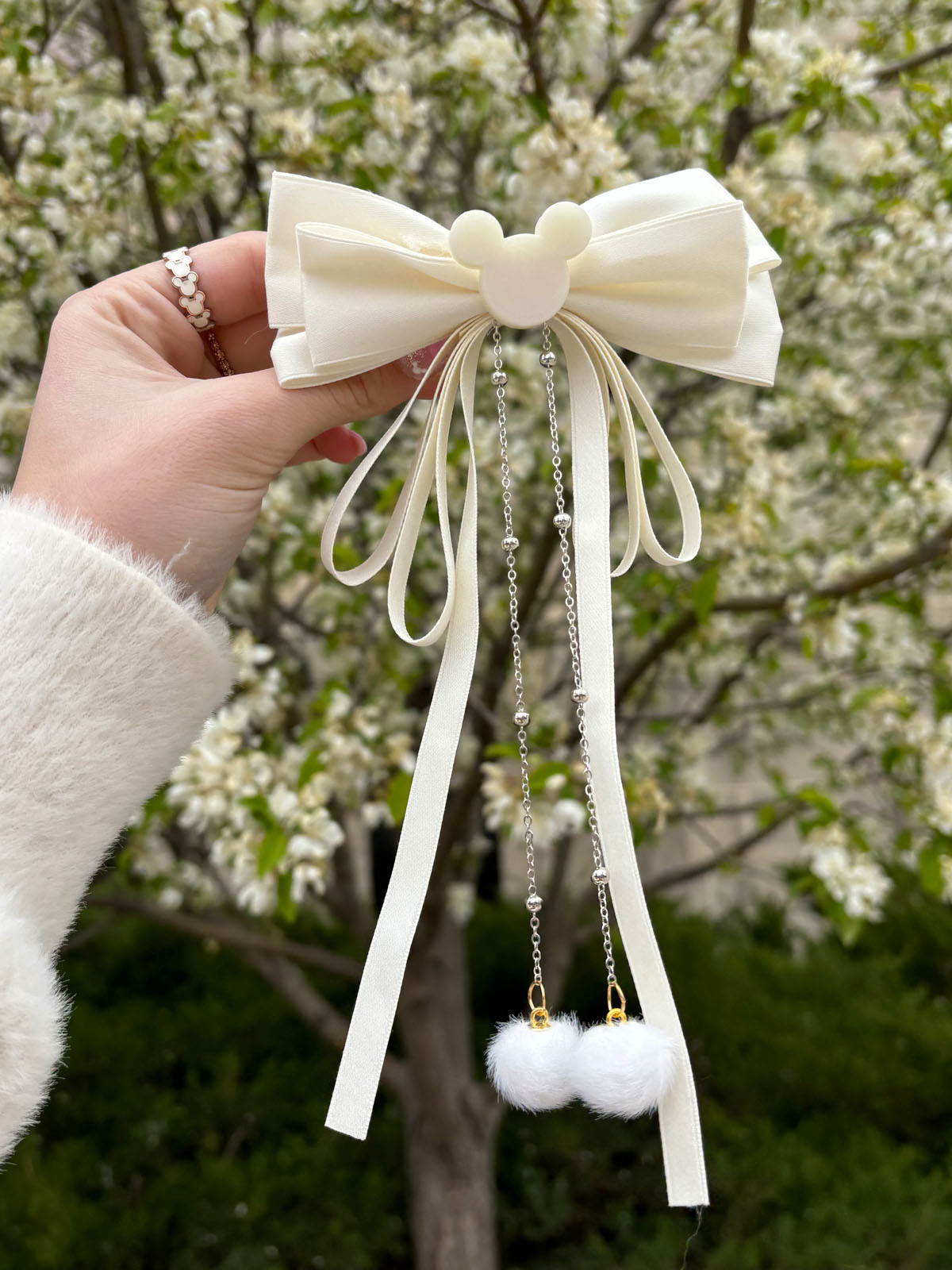 Do As Dreamers Do Ice Princess Hair Bow