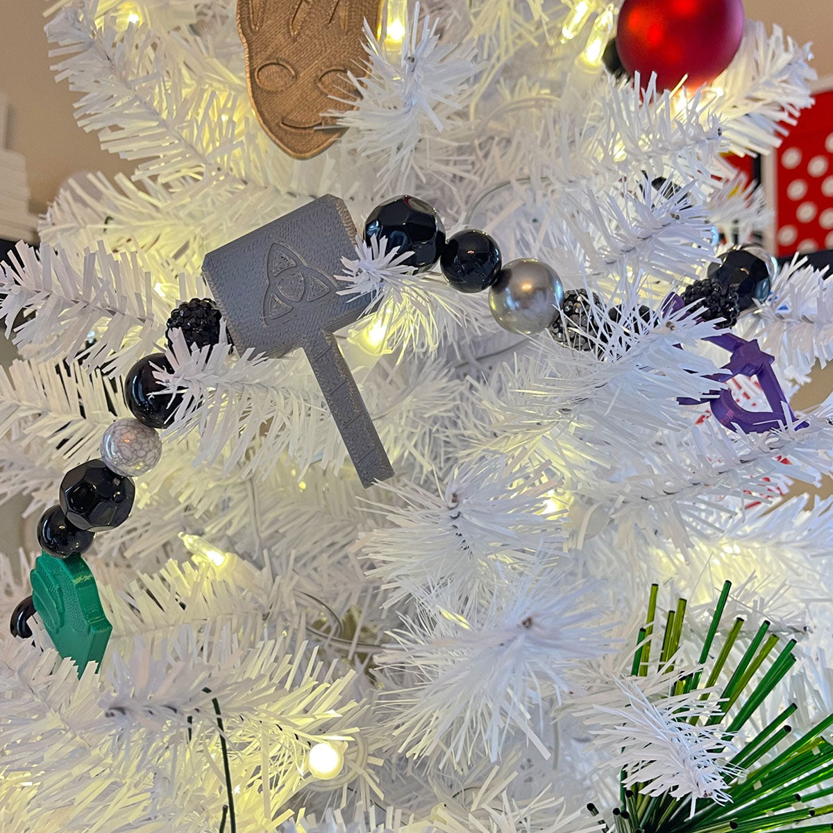 Super Heroes Character Garland
