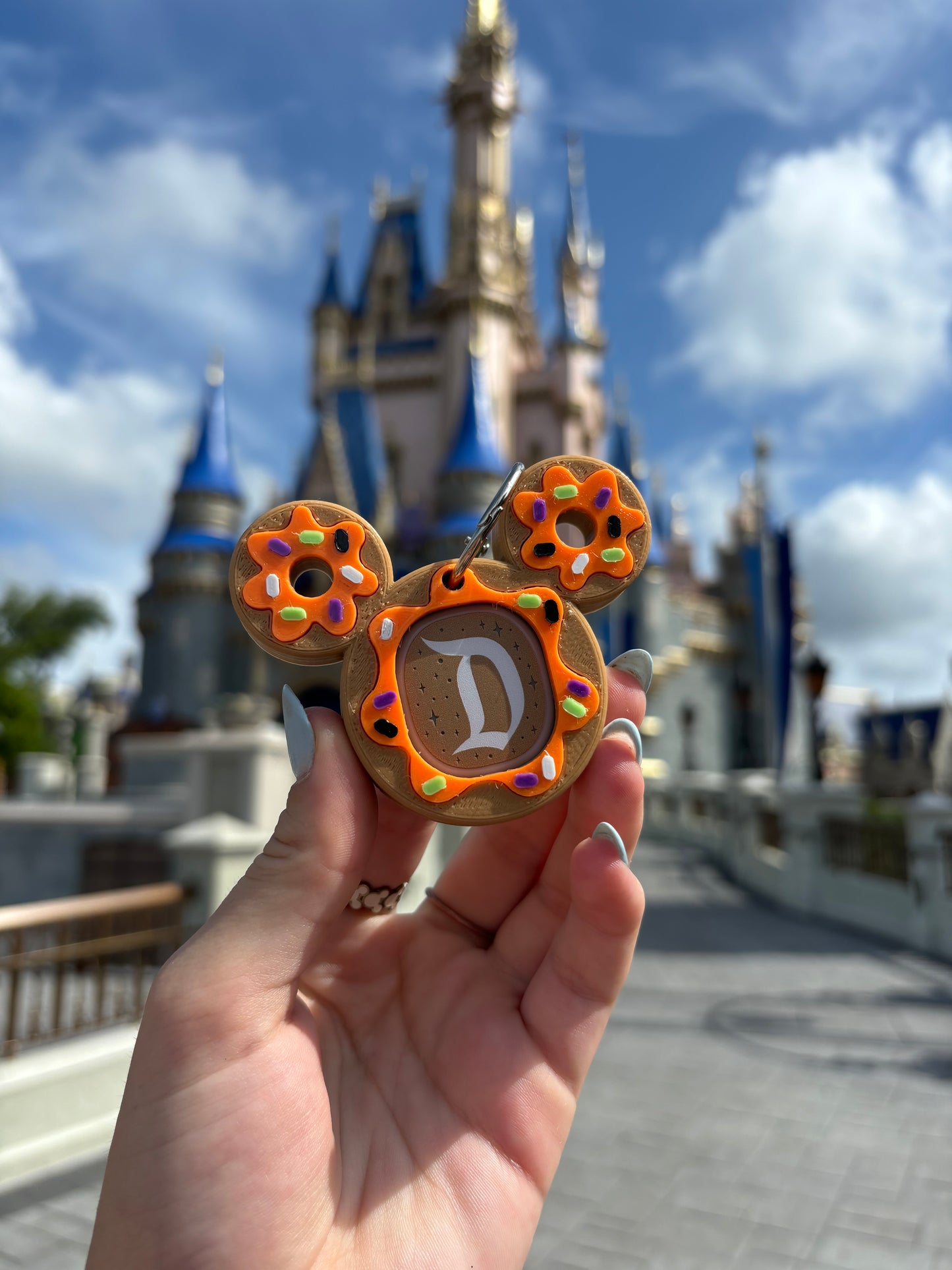 Seasonal Donut Magic Band Buddy