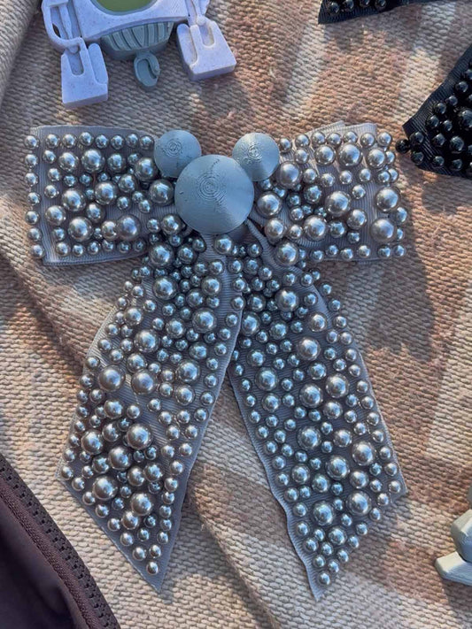 Do As Dreamers Do Silver Pearly Princess Bow
