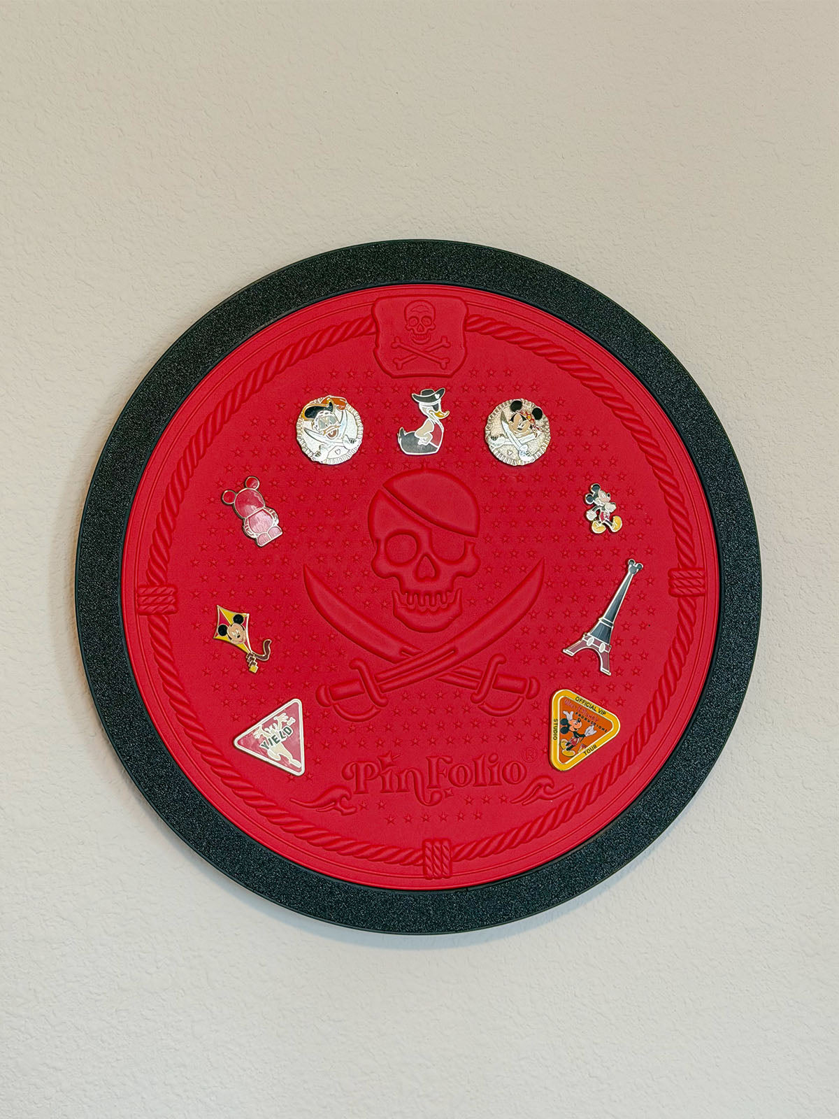 Circle Cruise Pin Board Frame
