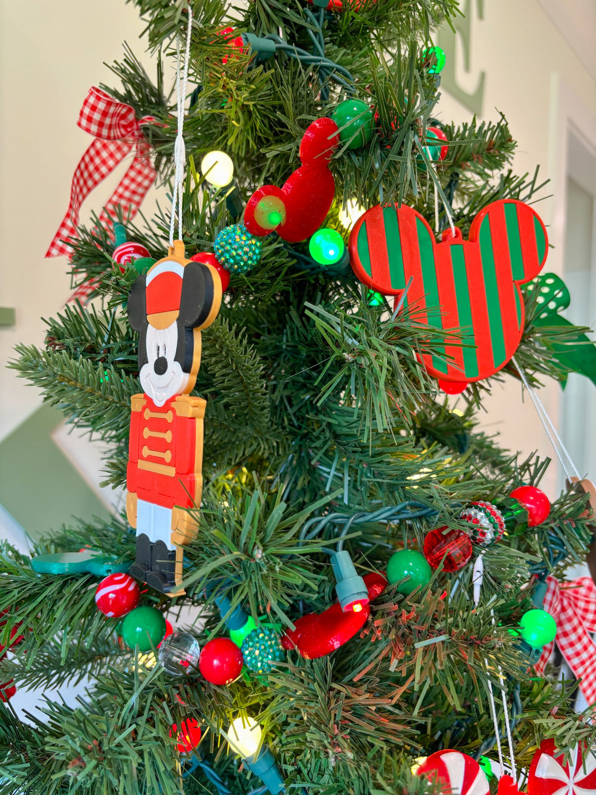Classic Christmas Pattern Ornaments