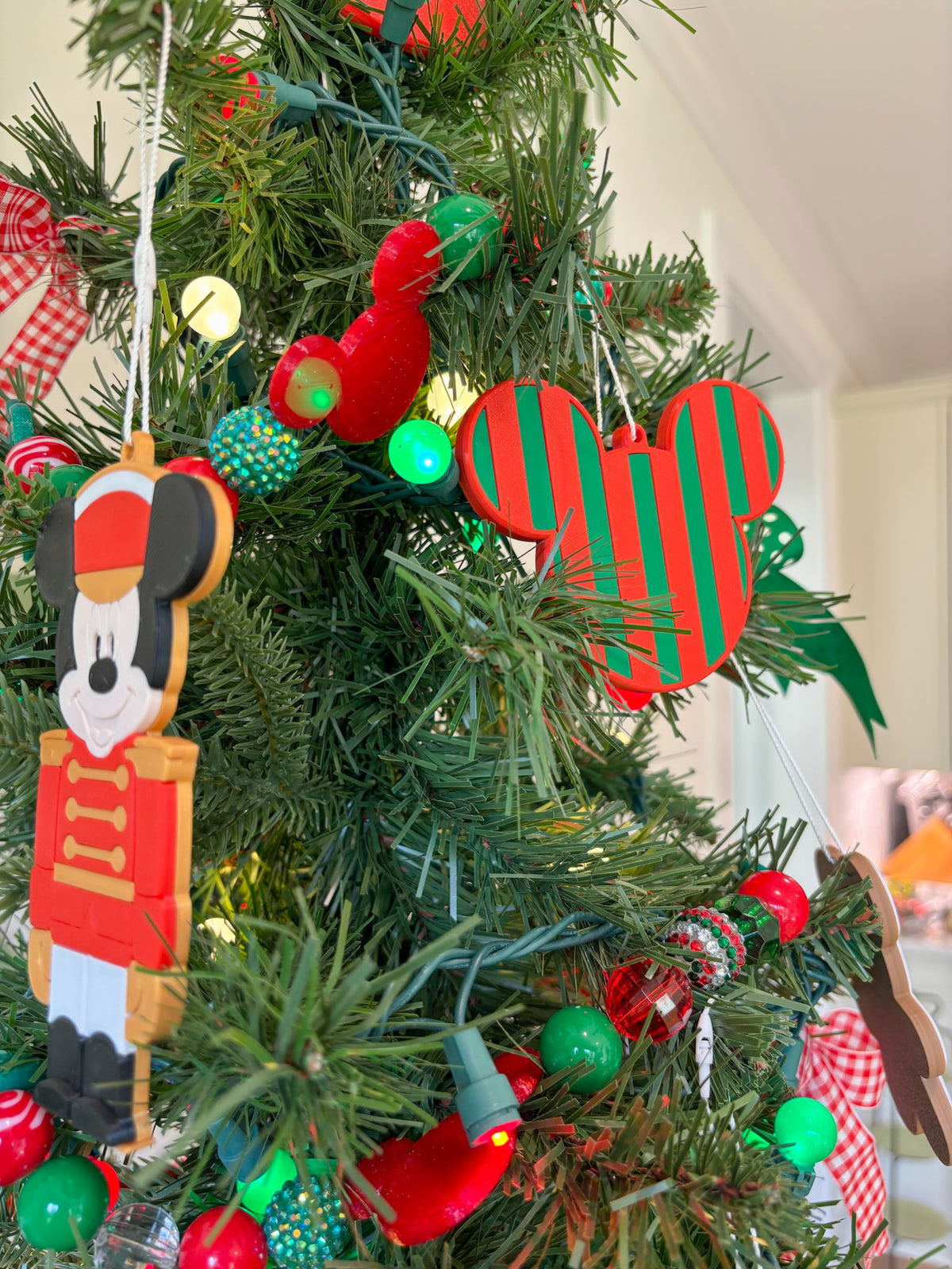 Classic Christmas Pattern Ornaments