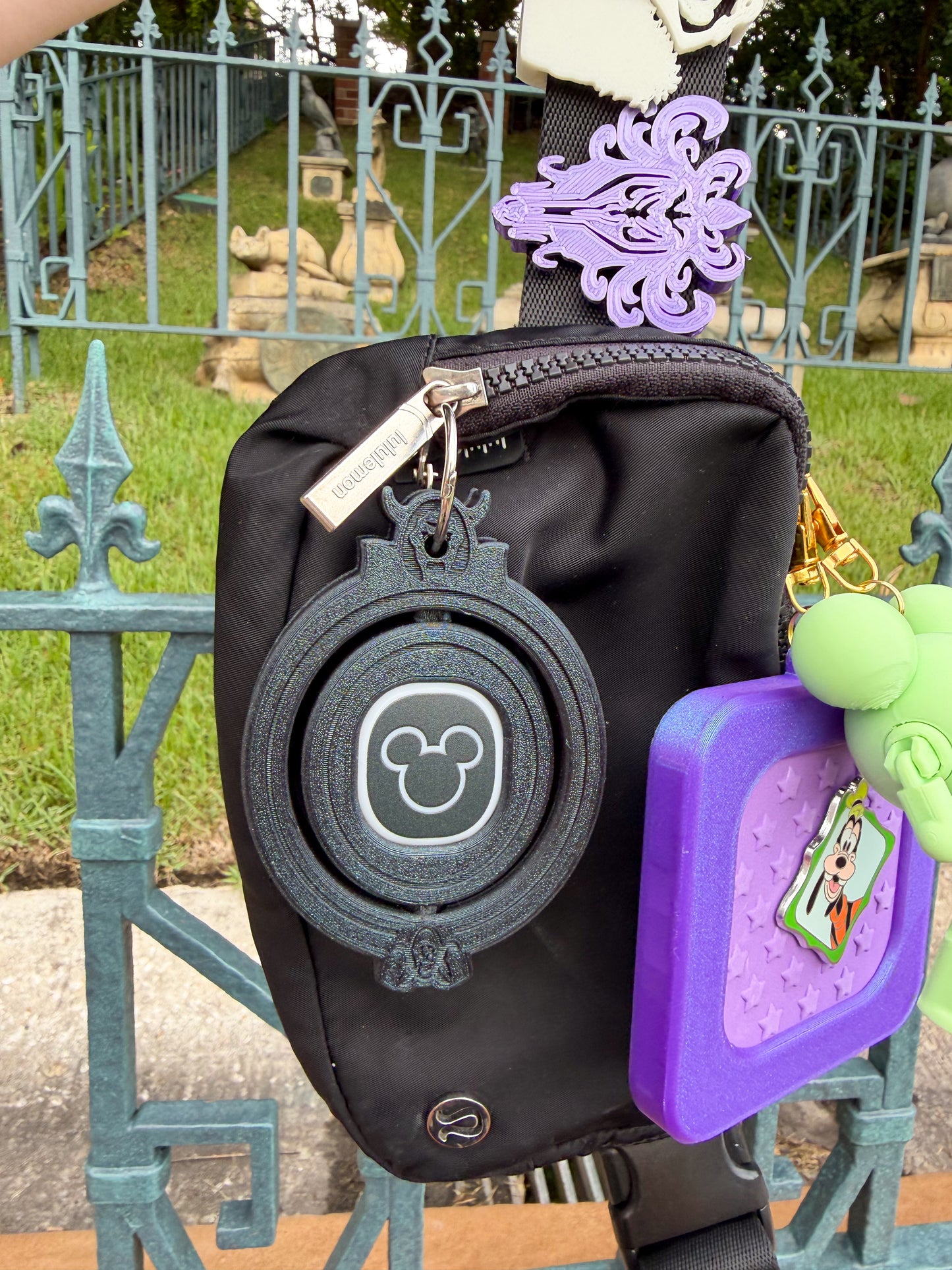Spinning Haunted Mansion Magic Band Buddy