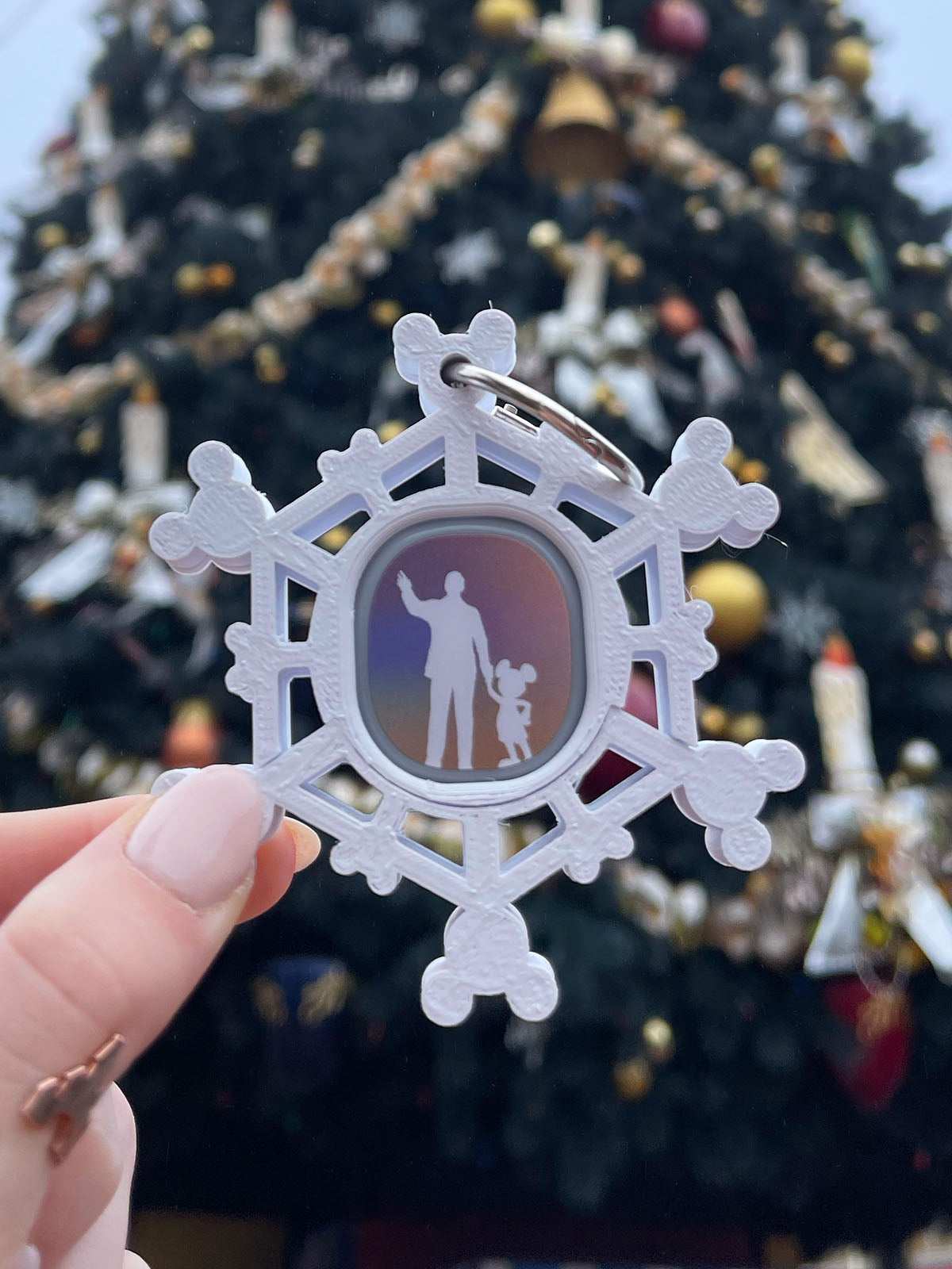 Snowflake Magic Band Buddy