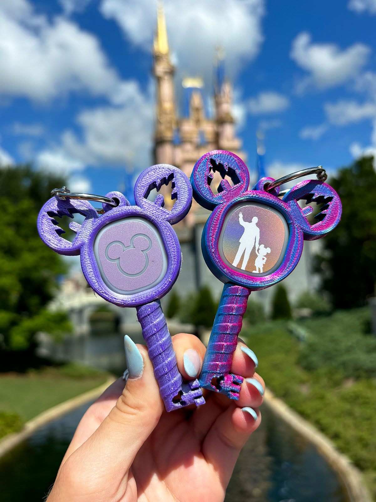 Dual Color Magic Key Magic Band Buddy – BDI