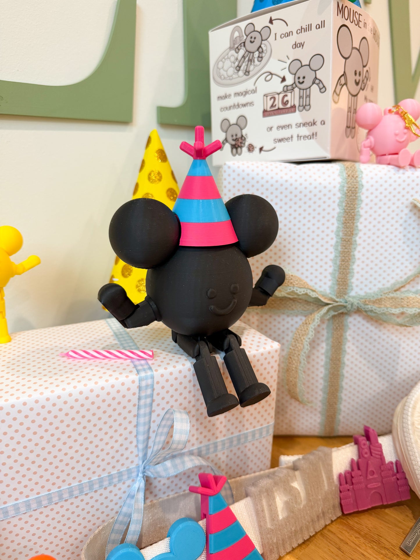 Mouse in the House - HATS