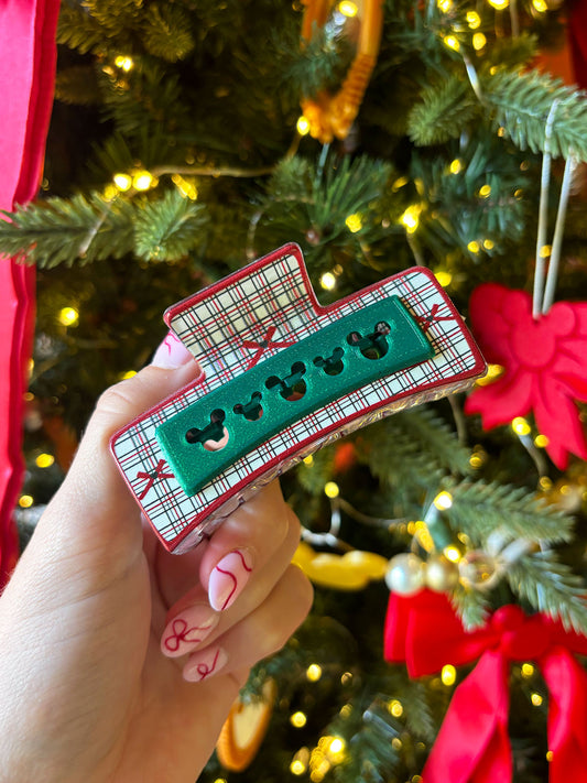 Christmas Plaid Claw Clip