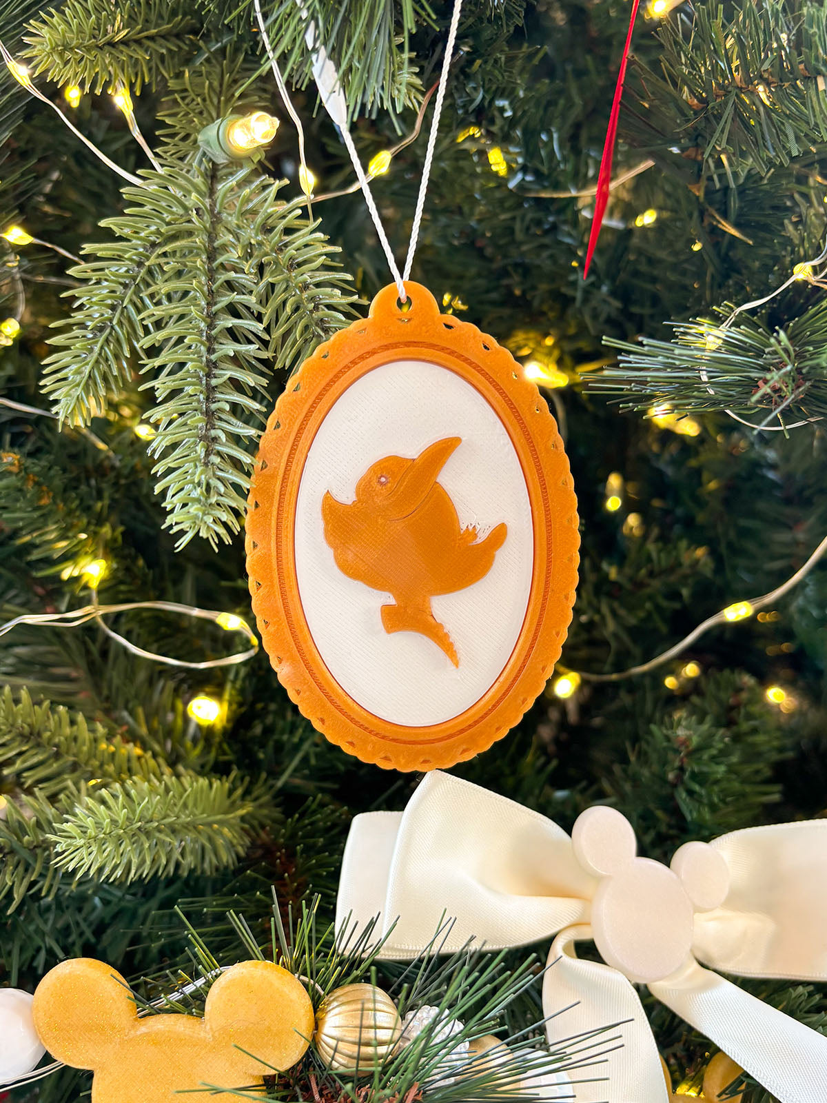 Spectacular 6 Silhouette Ornaments