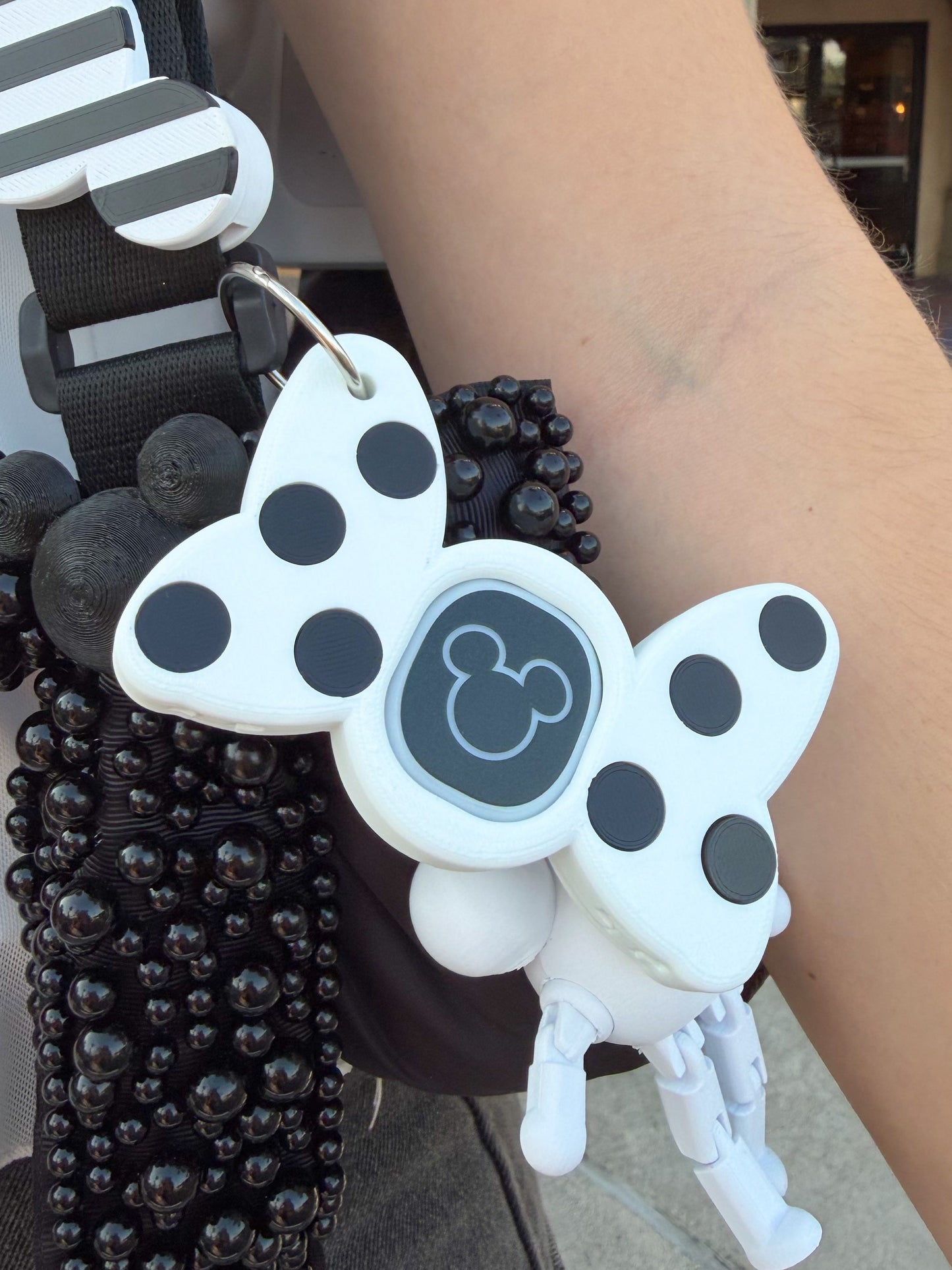 Black & White Polka Dot Bow Magic Band Buddy