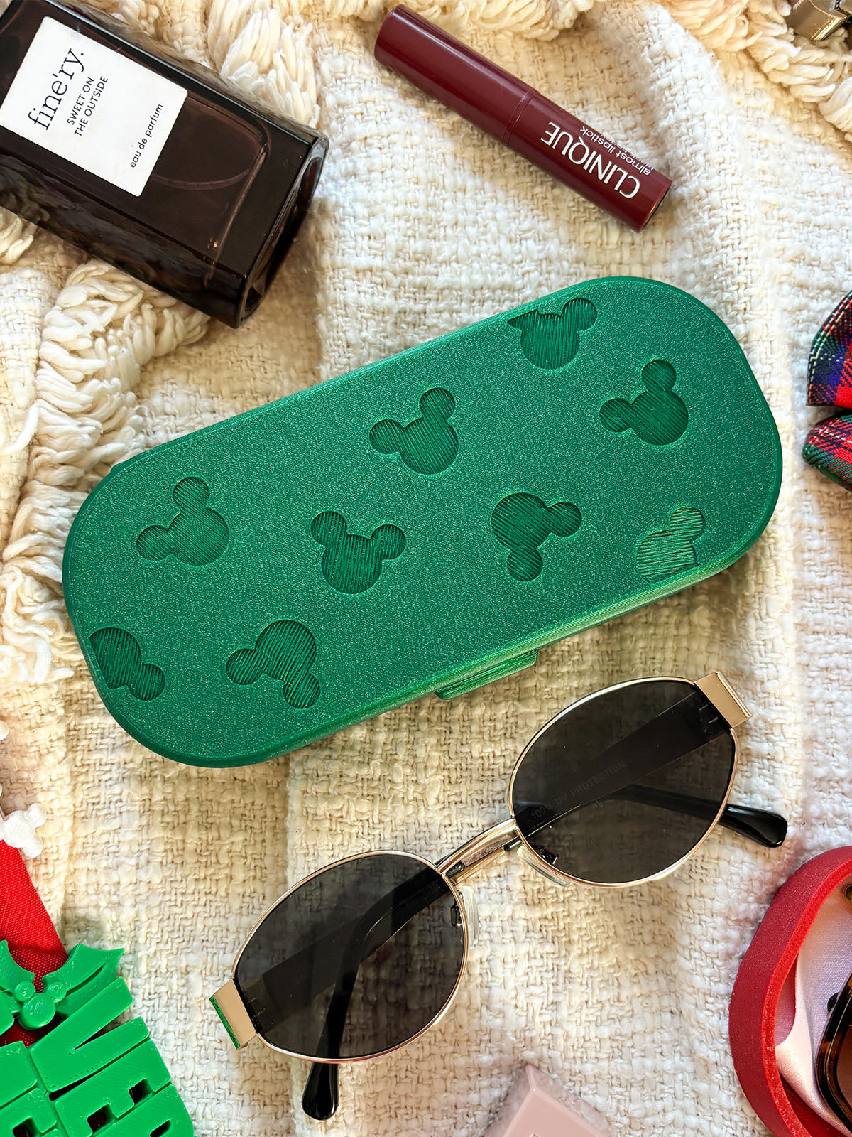 HOLIDAY EDITION All Over Mouse Glasses Case