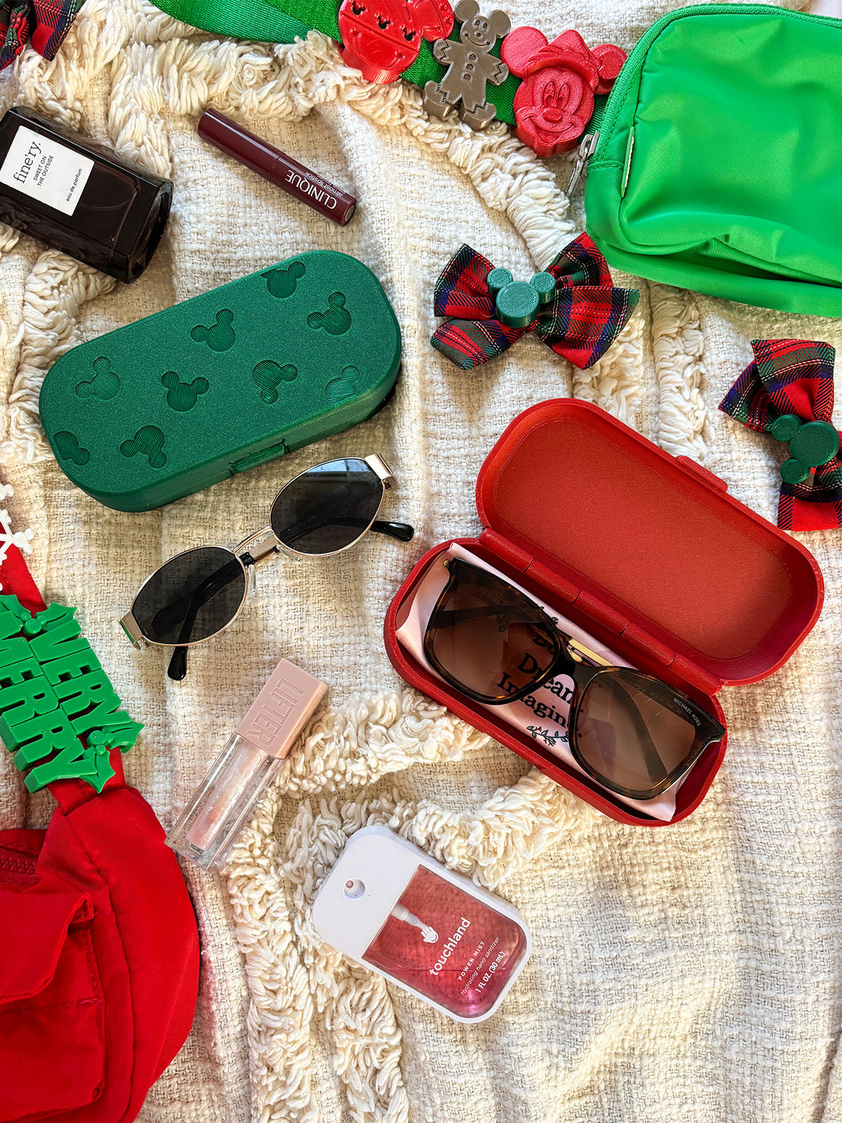 HOLIDAY EDITION All Over Mouse Glasses Case