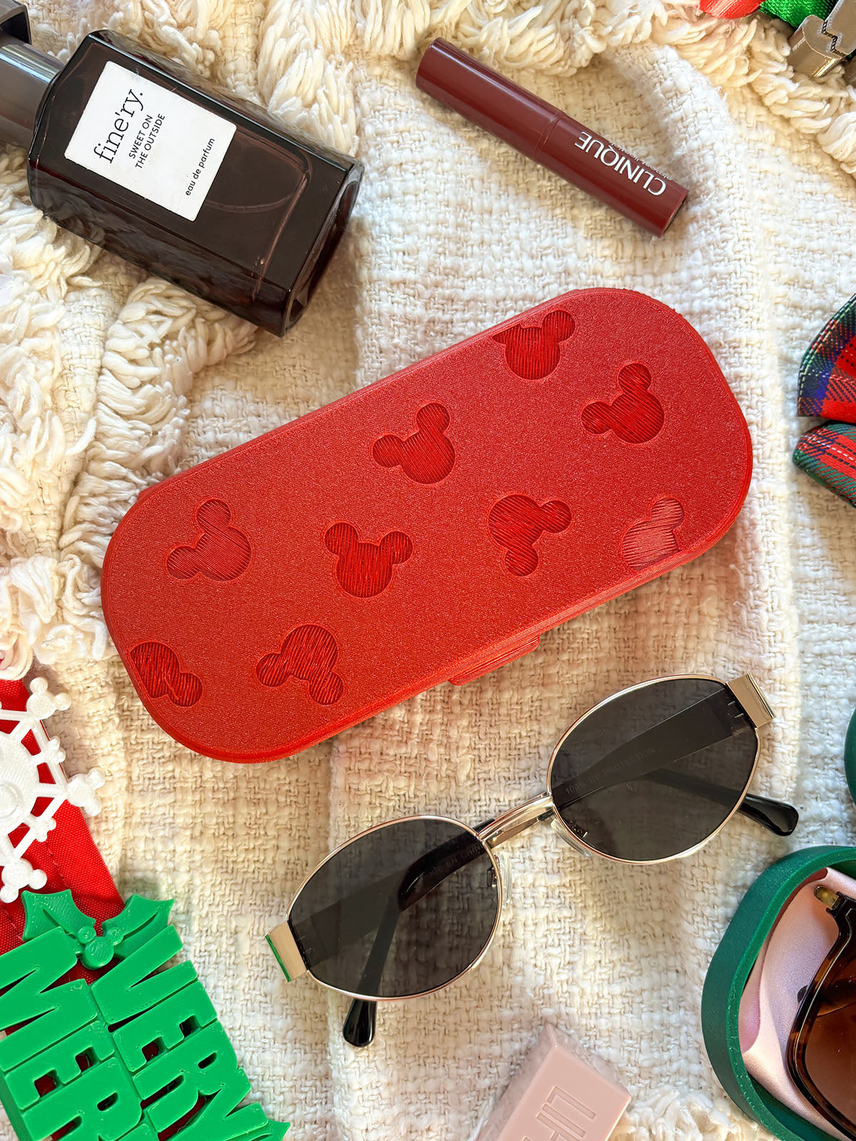 HOLIDAY EDITION All Over Mouse Glasses Case