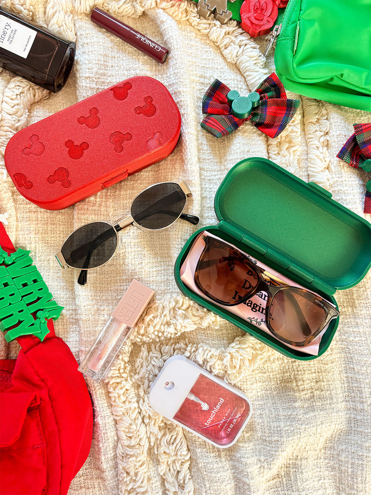 HOLIDAY EDITION All Over Mouse Glasses Case