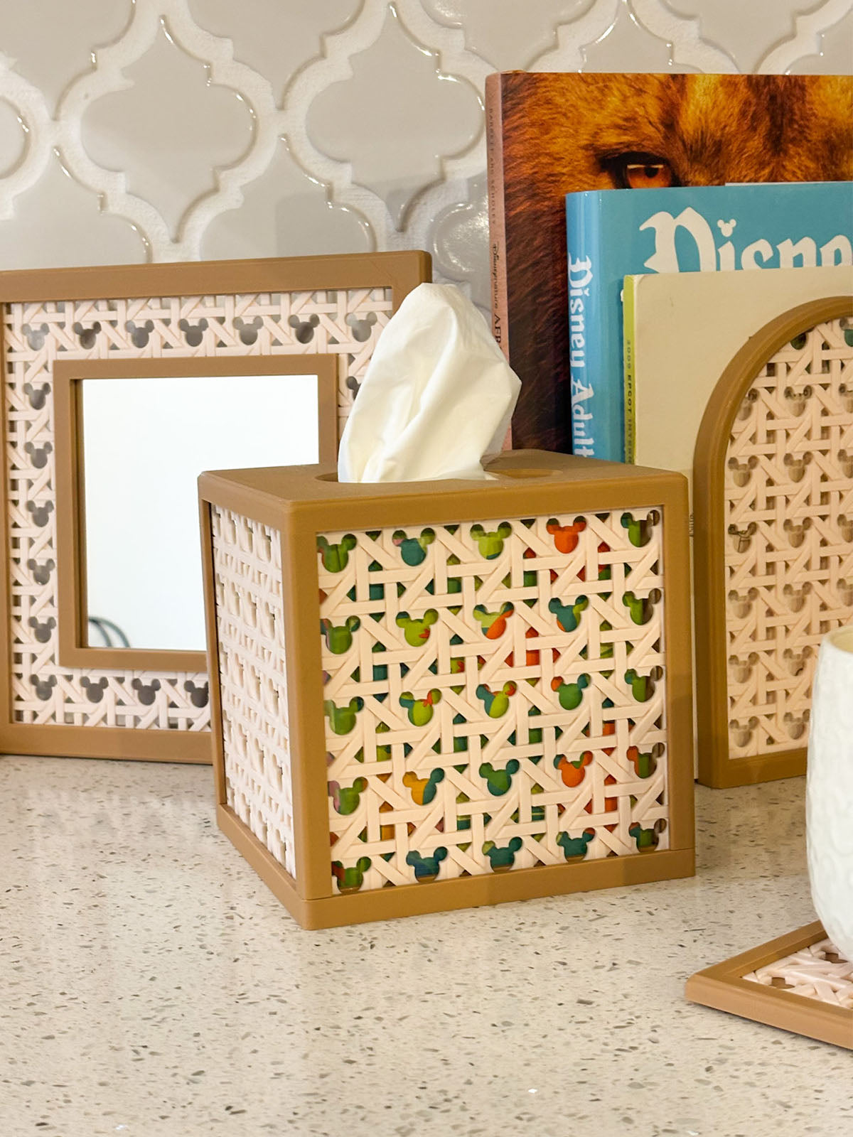 Brown Mouse Rattan Tissue Box Cover