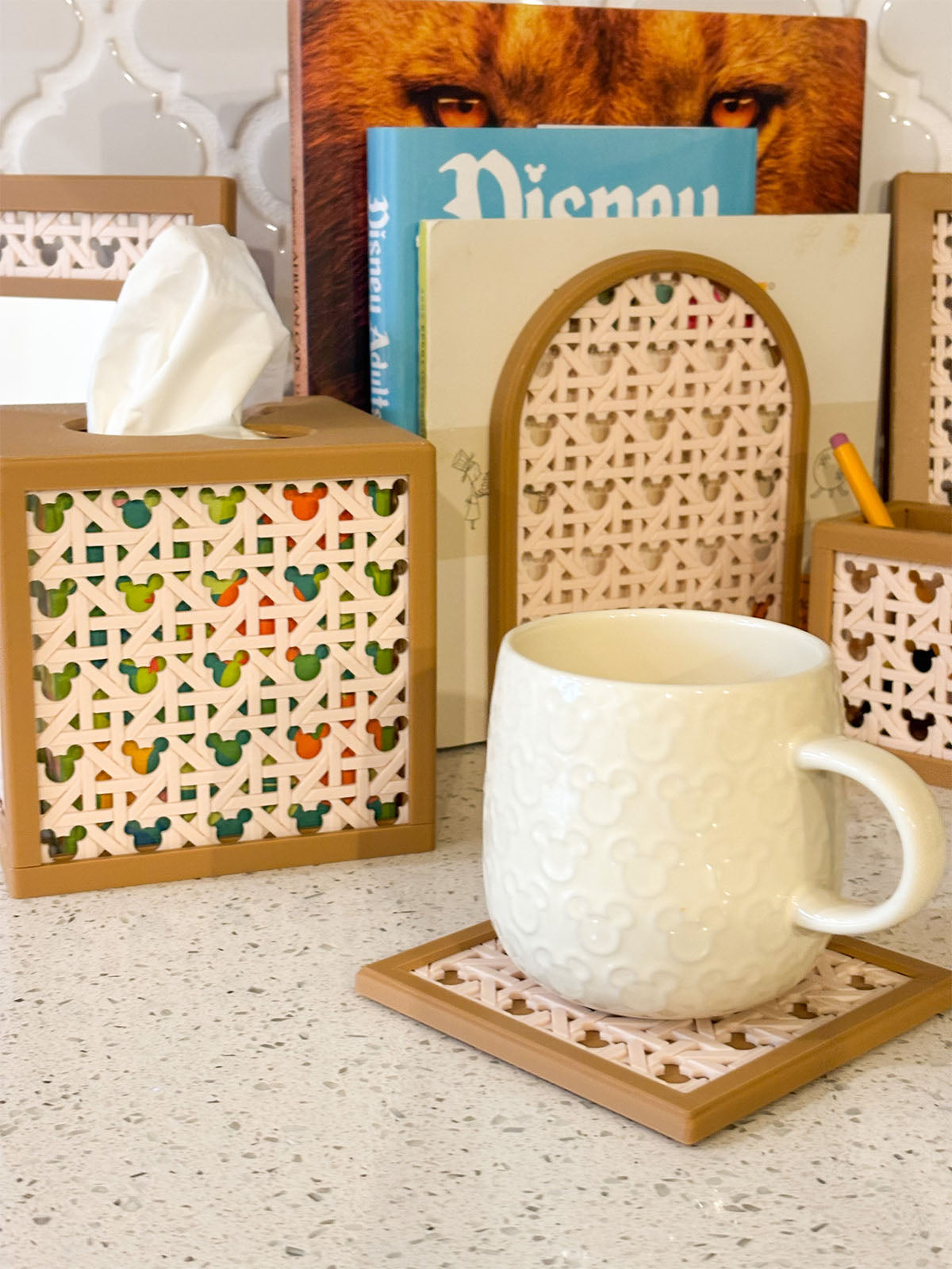 Brown Mouse Rattan Coaster