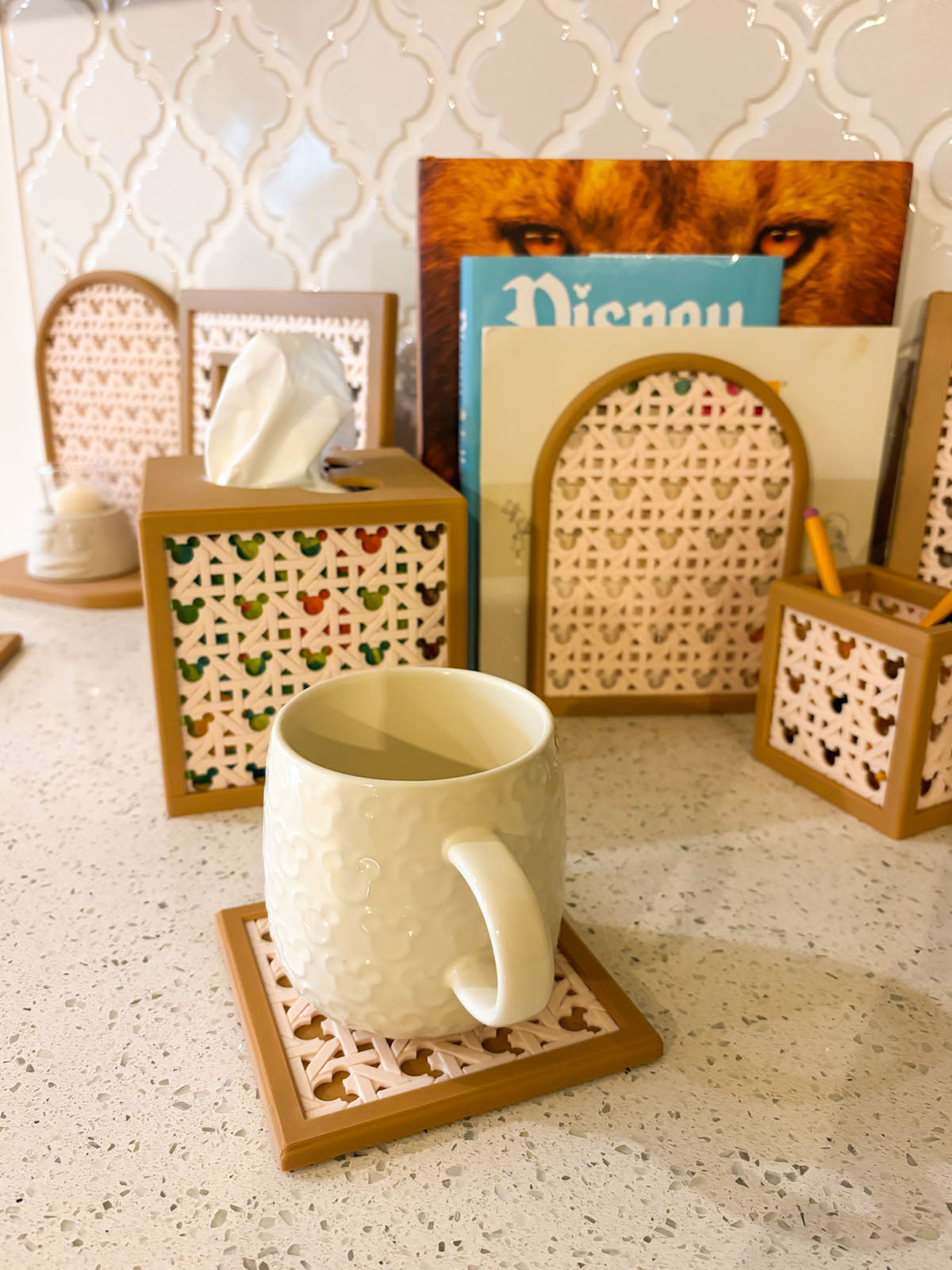 Brown Mouse Rattan Coaster