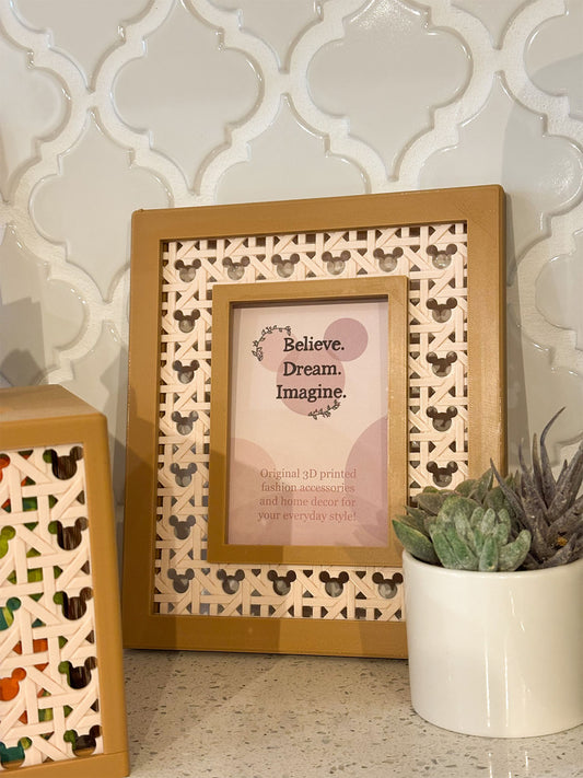 Brown Mouse Rattan Picture Frame