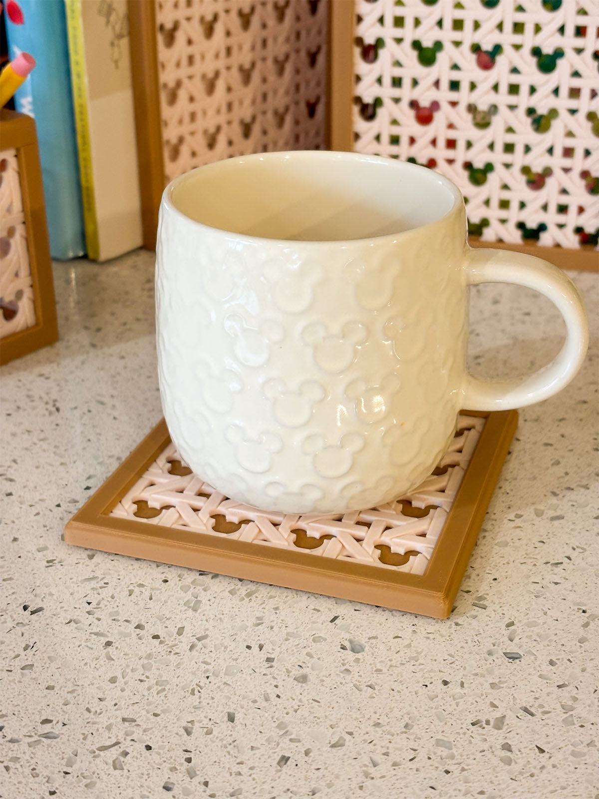 Brown Mouse Rattan Coaster