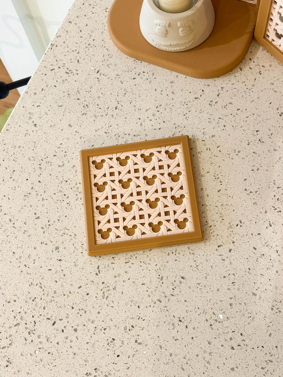 Brown Mouse Rattan Coaster