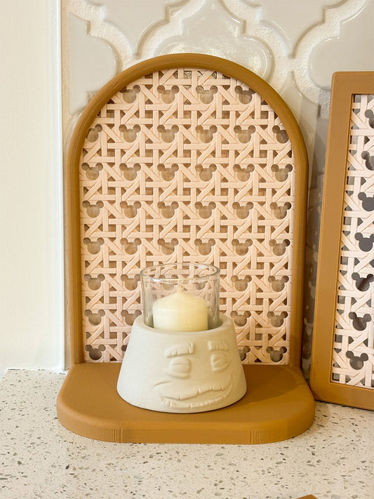 Brown Mouse Rattan Shelf