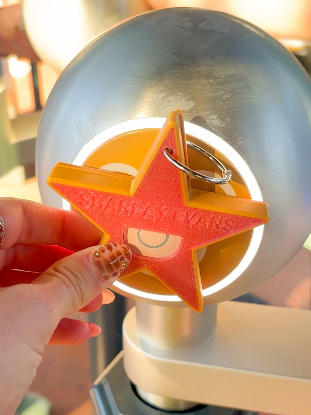 Personalizable Hollywood Star Magic Band Buddy