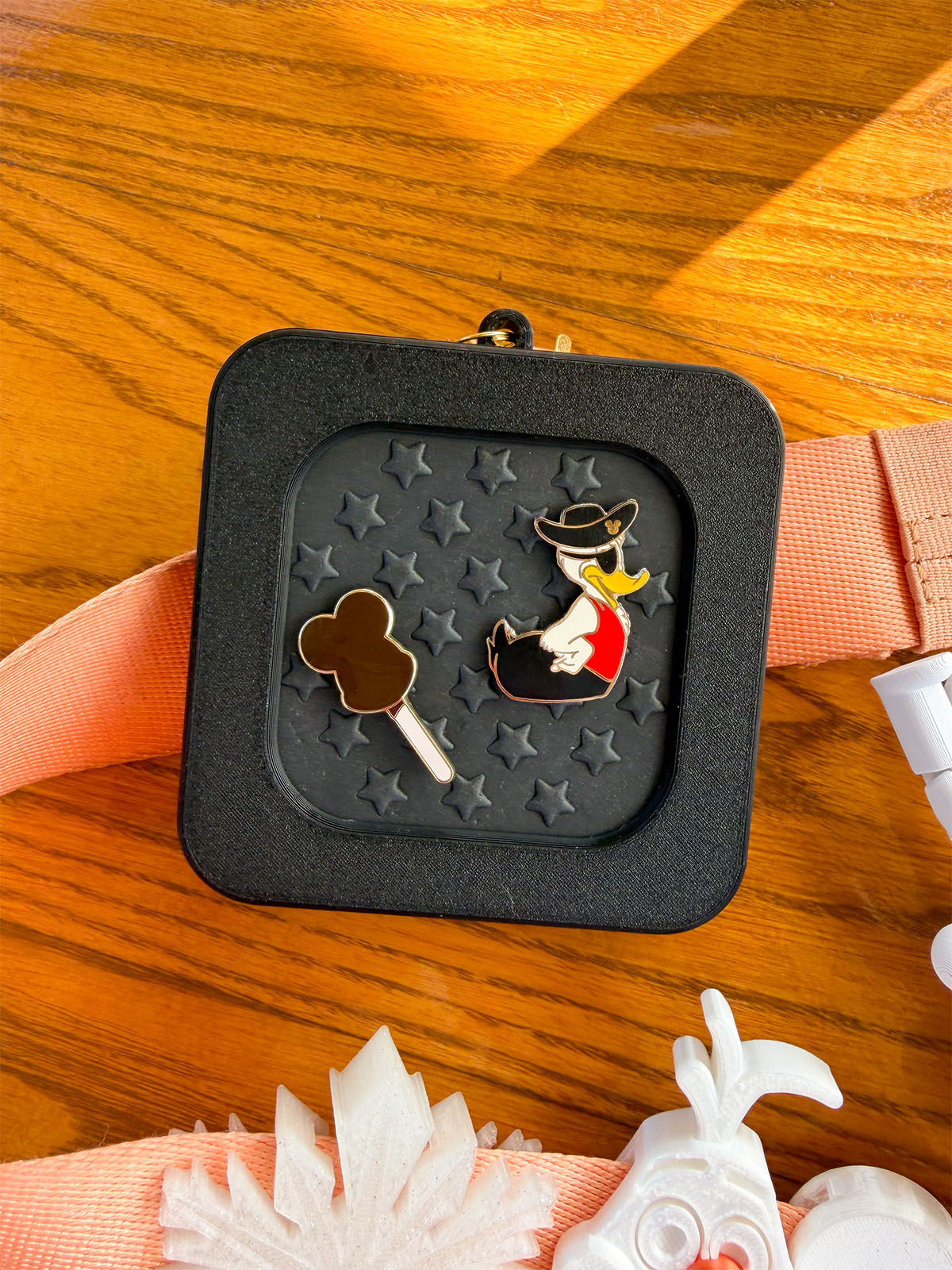 QT Keychain Pin Board Frame