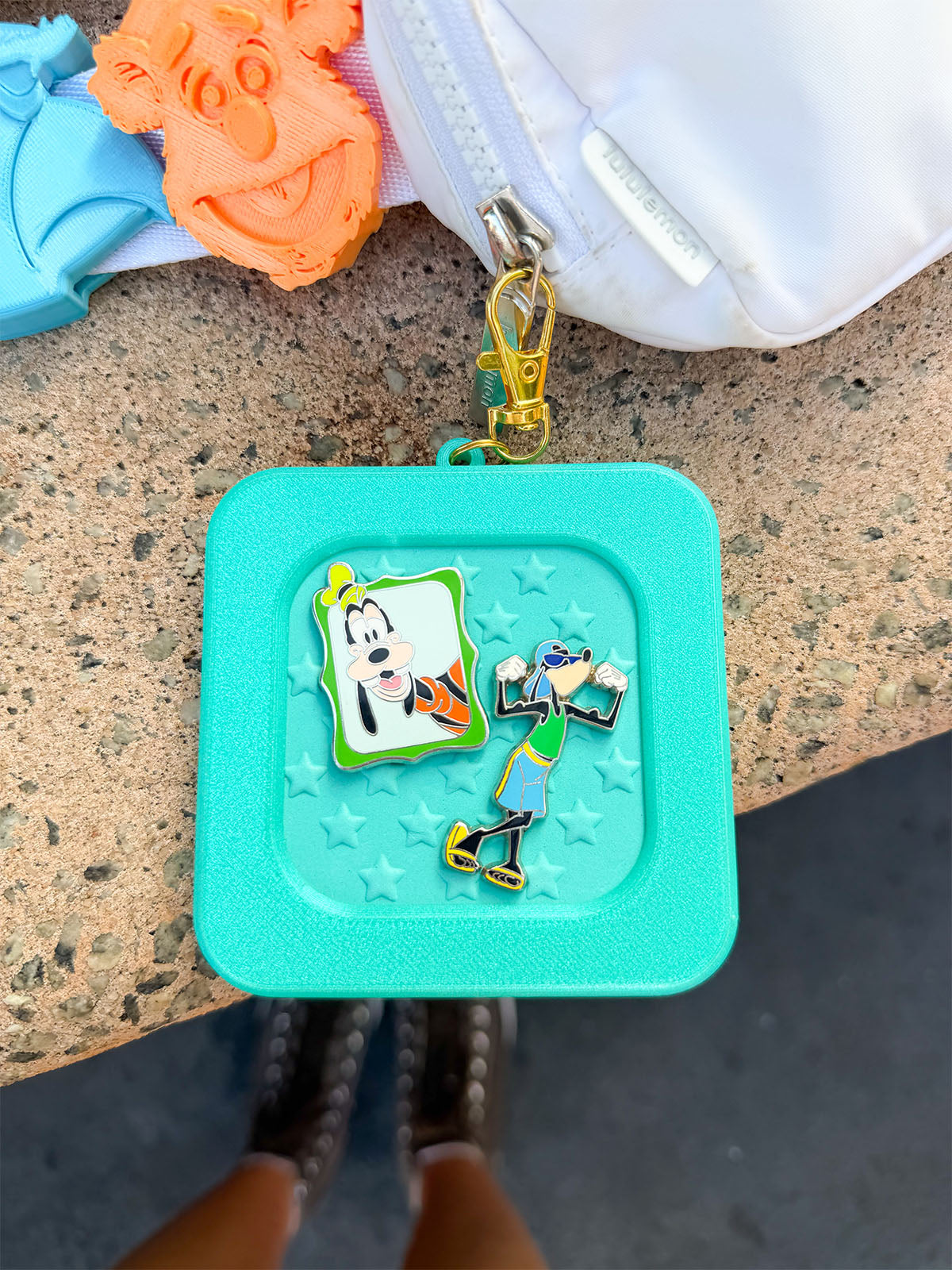 QT Keychain Pin Board Frame