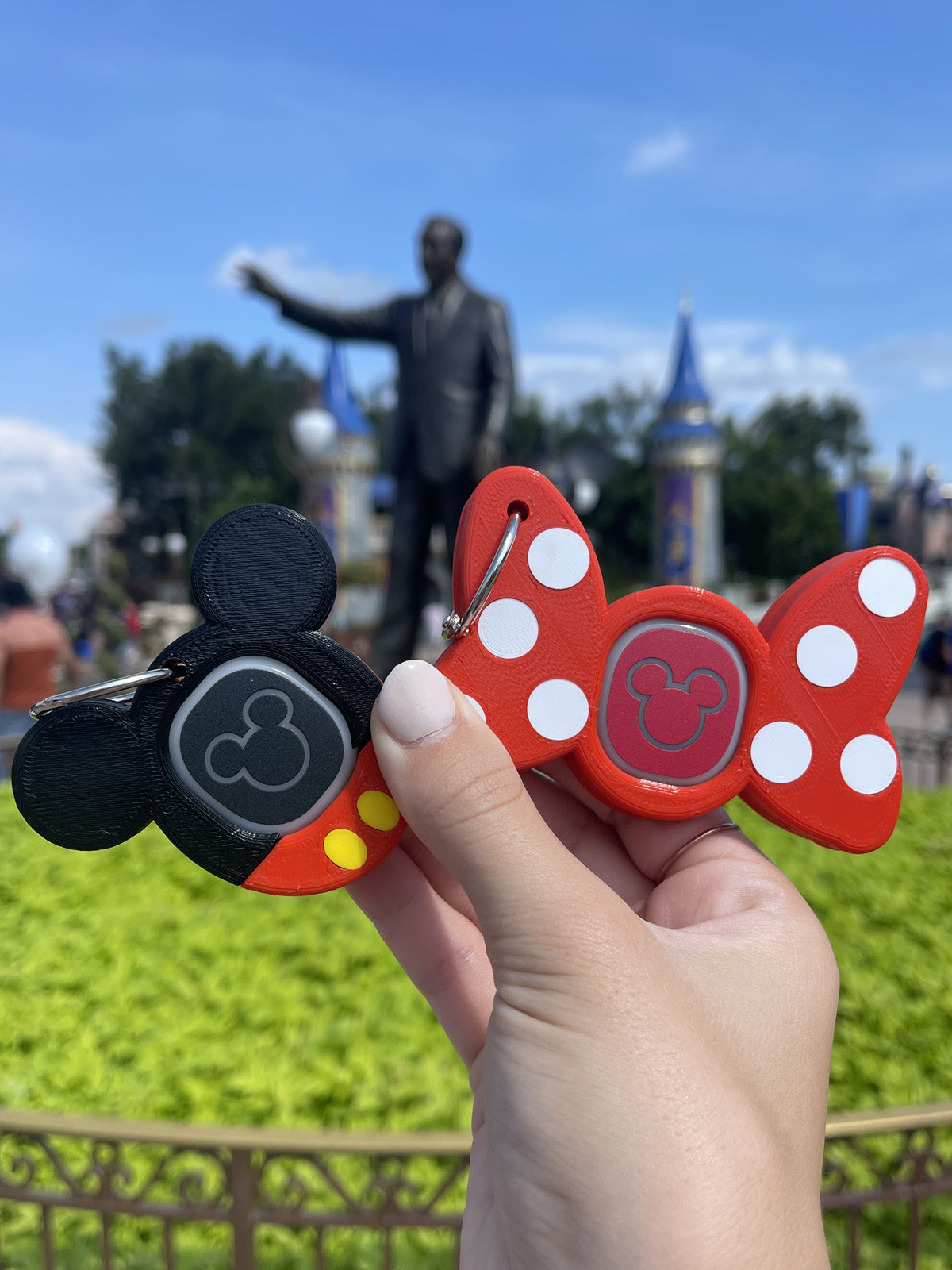 Polka Dot Bow Magic Band Buddy