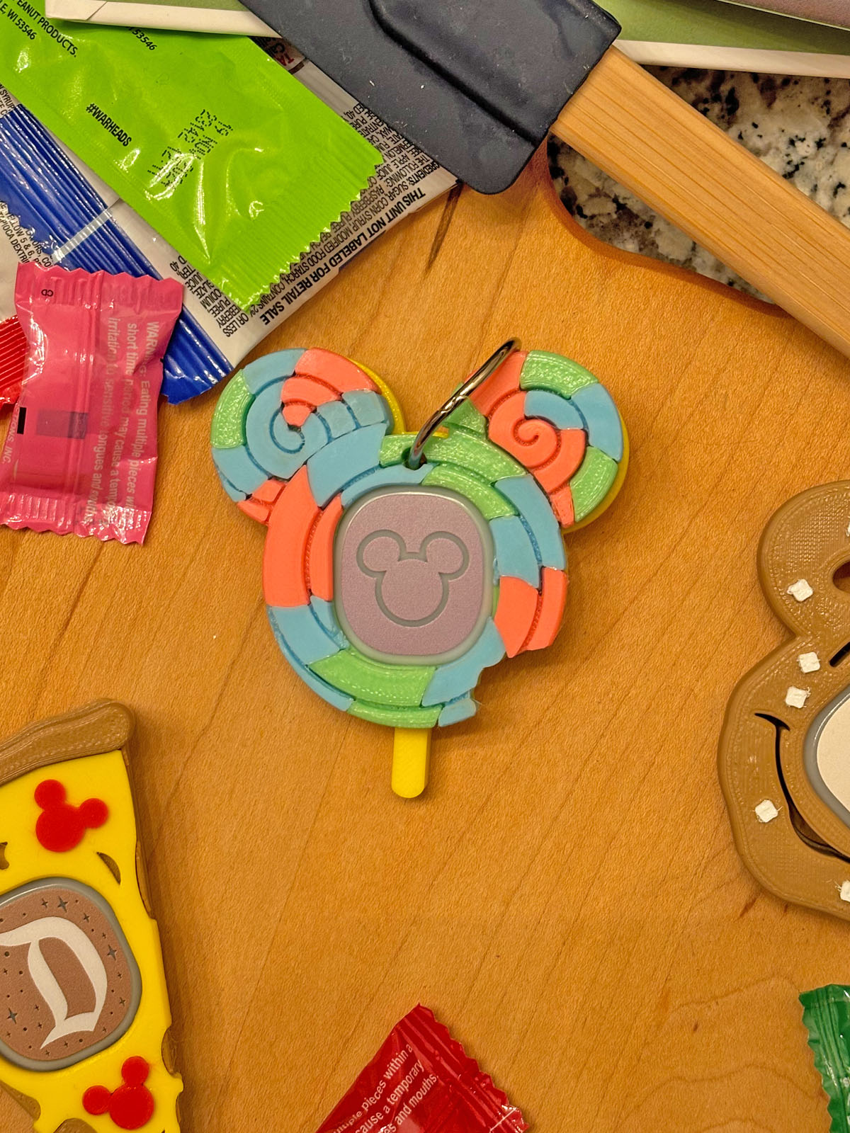 Lollipop Magic Band Buddy